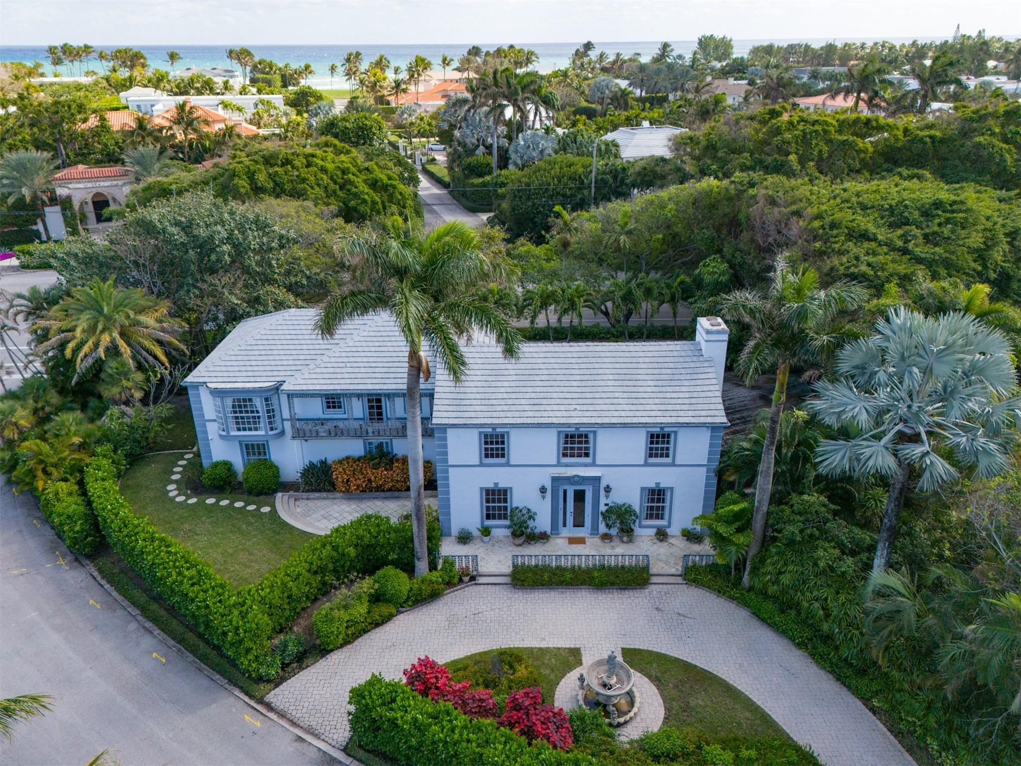 361 Crescent Palm Beach, FL 33480