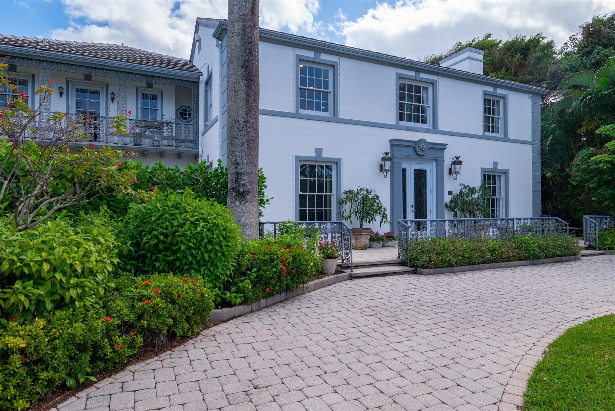 361 Crescent Palm Beach, FL 33480