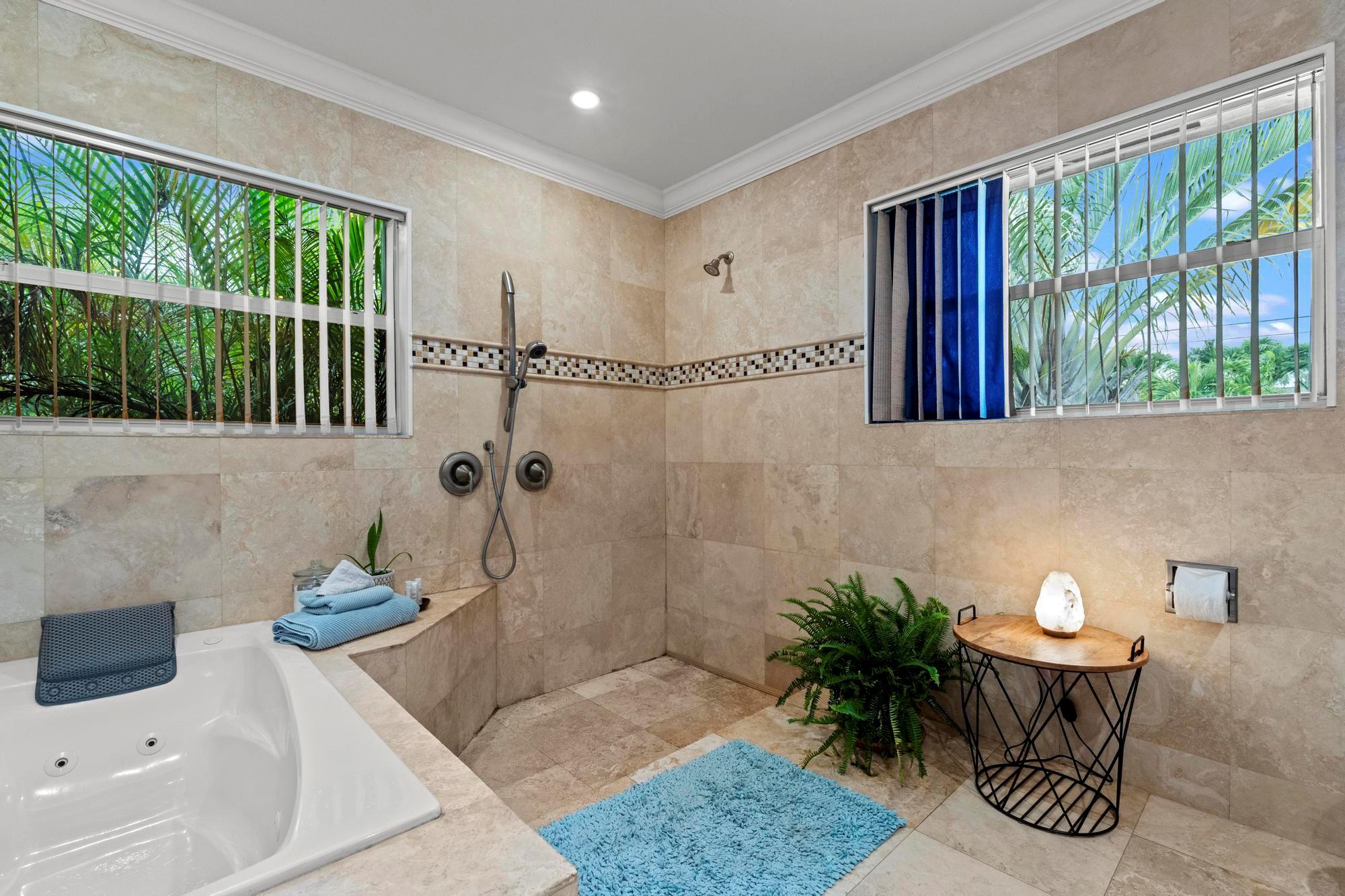 18989 SE Hillcrest Dr Jupiter, FL 33469