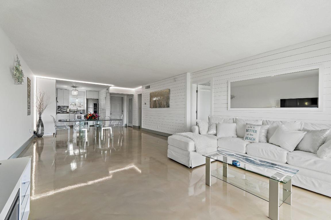 100 Waterway #E305 Tequesta, FL 33469