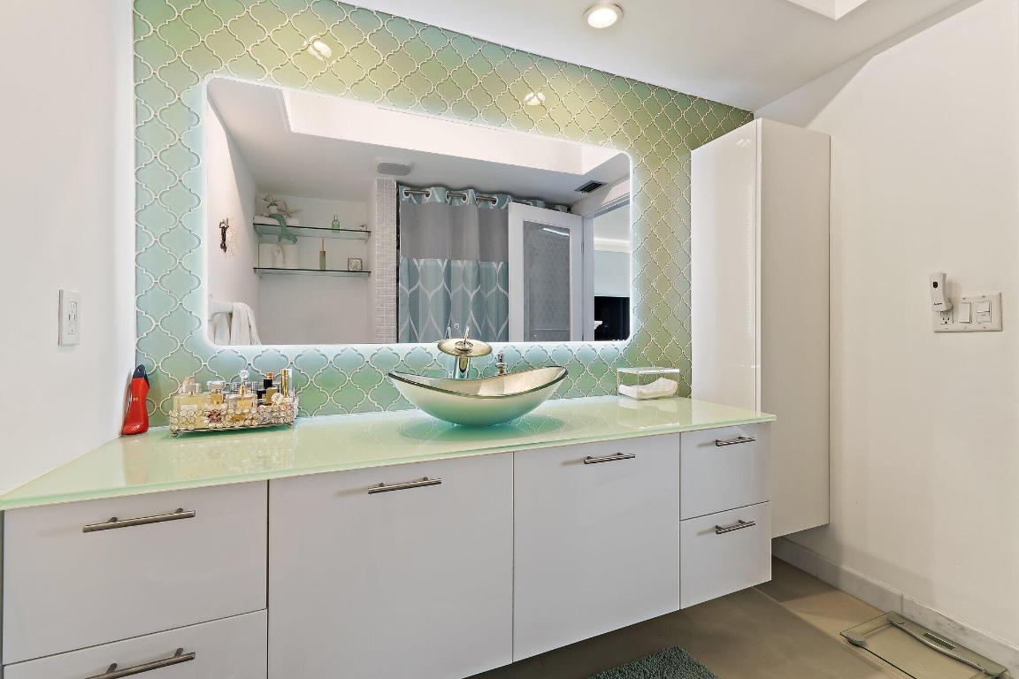 100 Waterway #E305 Tequesta, FL 33469