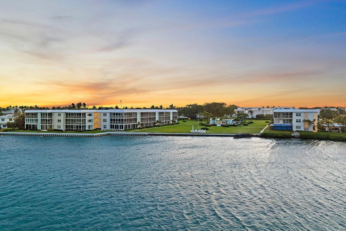 100 Waterway #E305 Tequesta, FL 33469