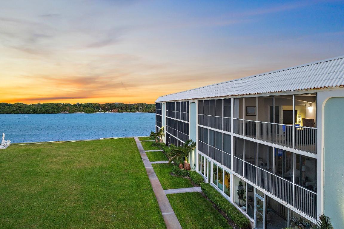 100 Waterway #E305 Tequesta, FL 33469