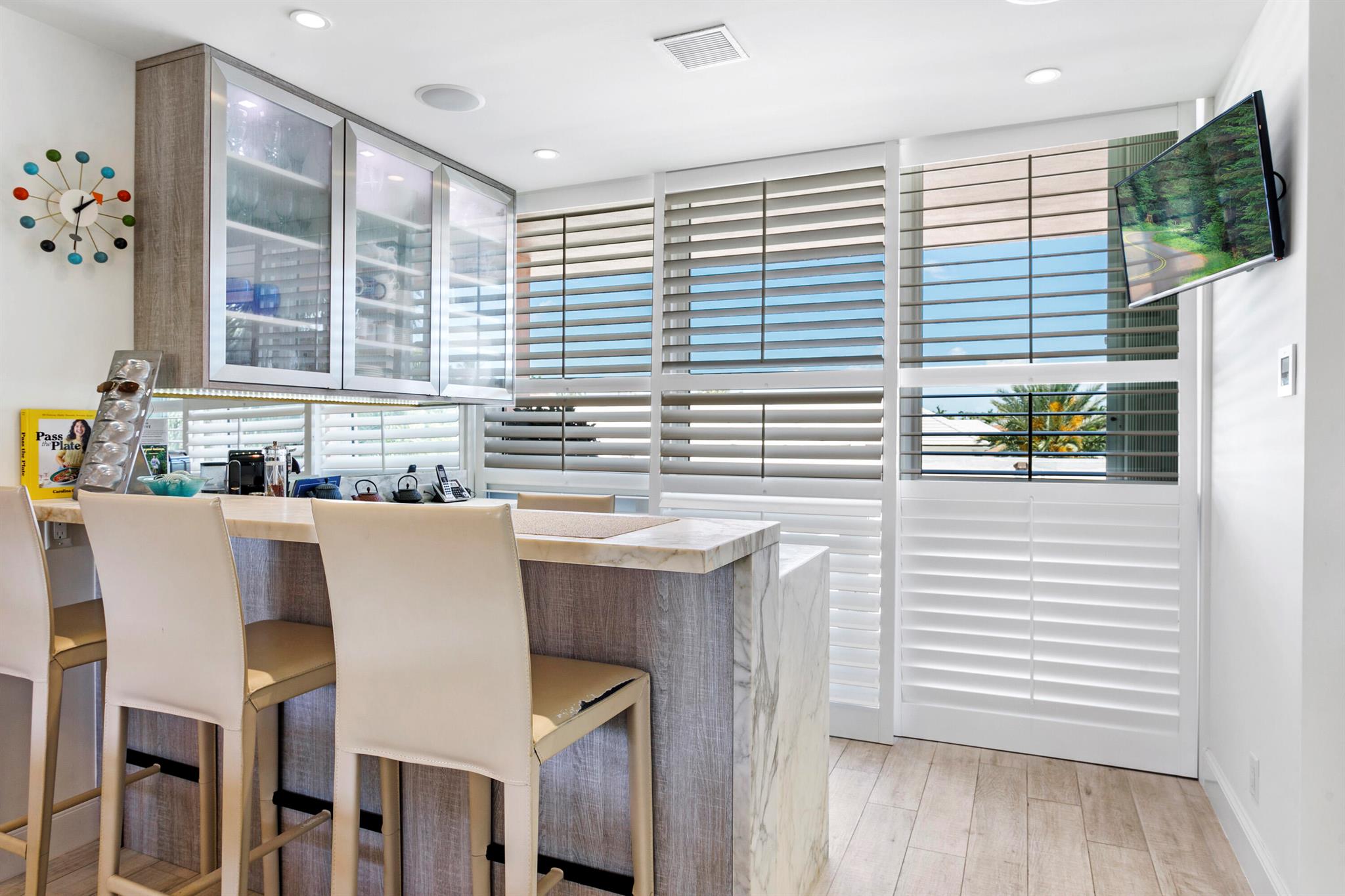 315 S Lake Dr #3f,Palm Beach, FL 33480