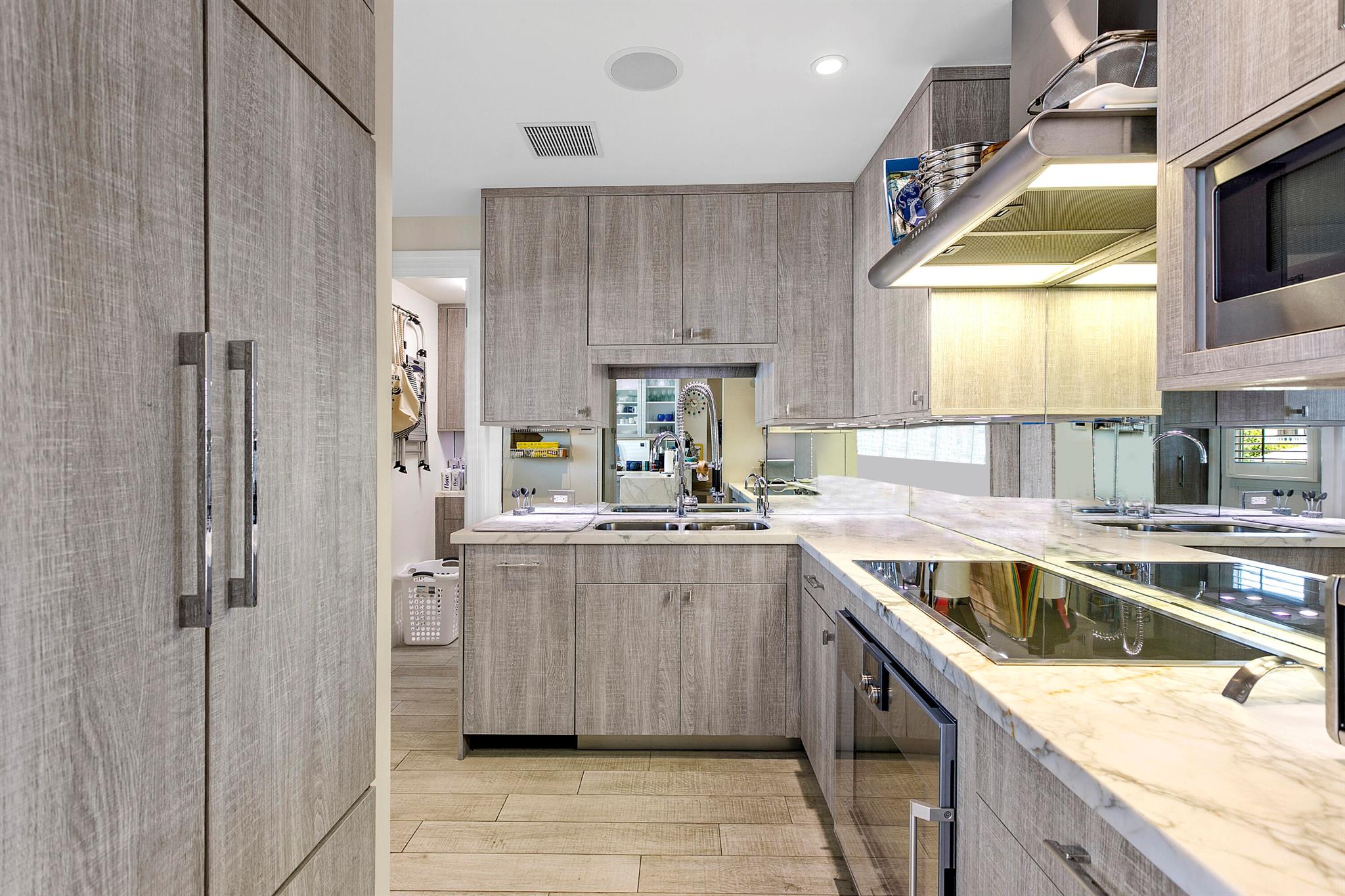 315 S Lake Dr #3f,Palm Beach, FL 33480