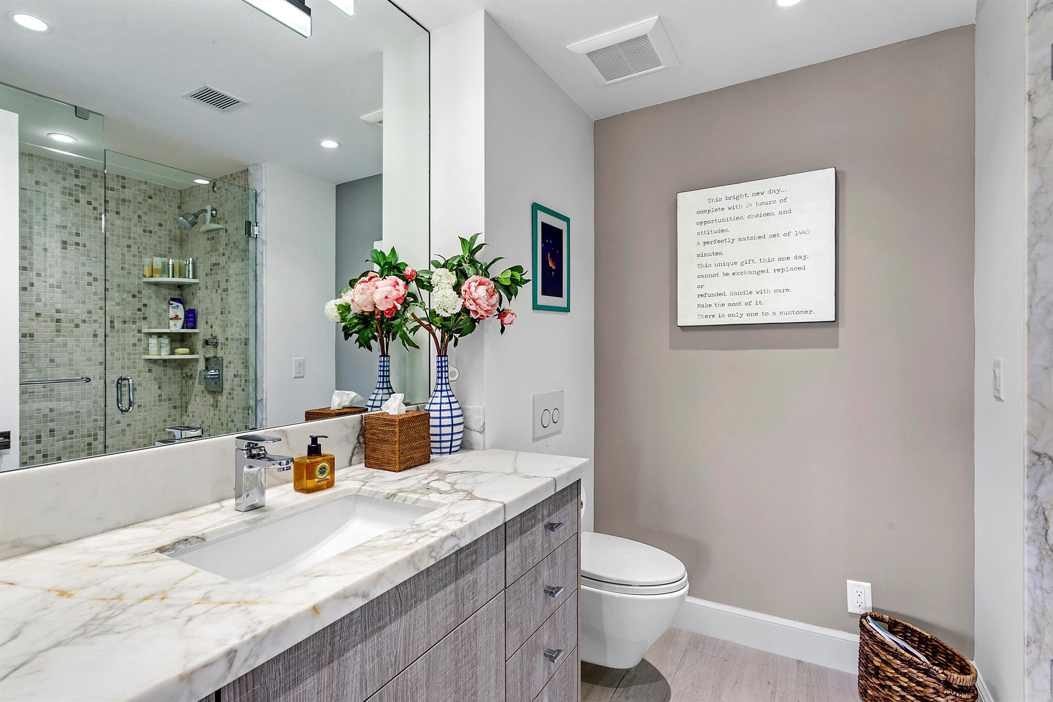 315 S Lake Dr #3f,Palm Beach, FL 33480