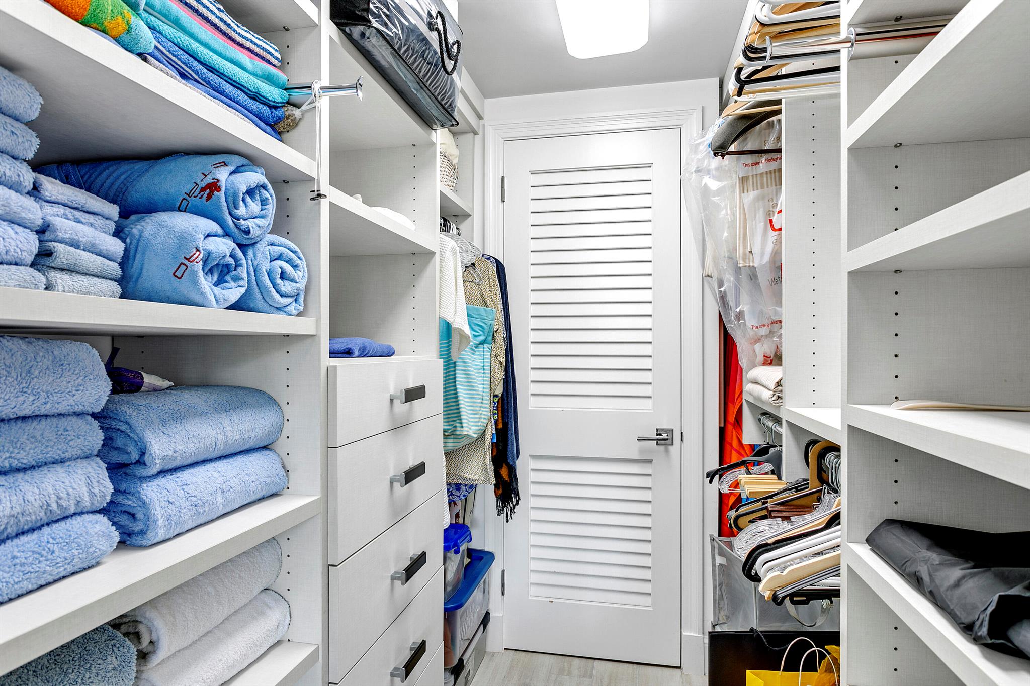 315 S Lake Dr #3f,Palm Beach, FL 33480