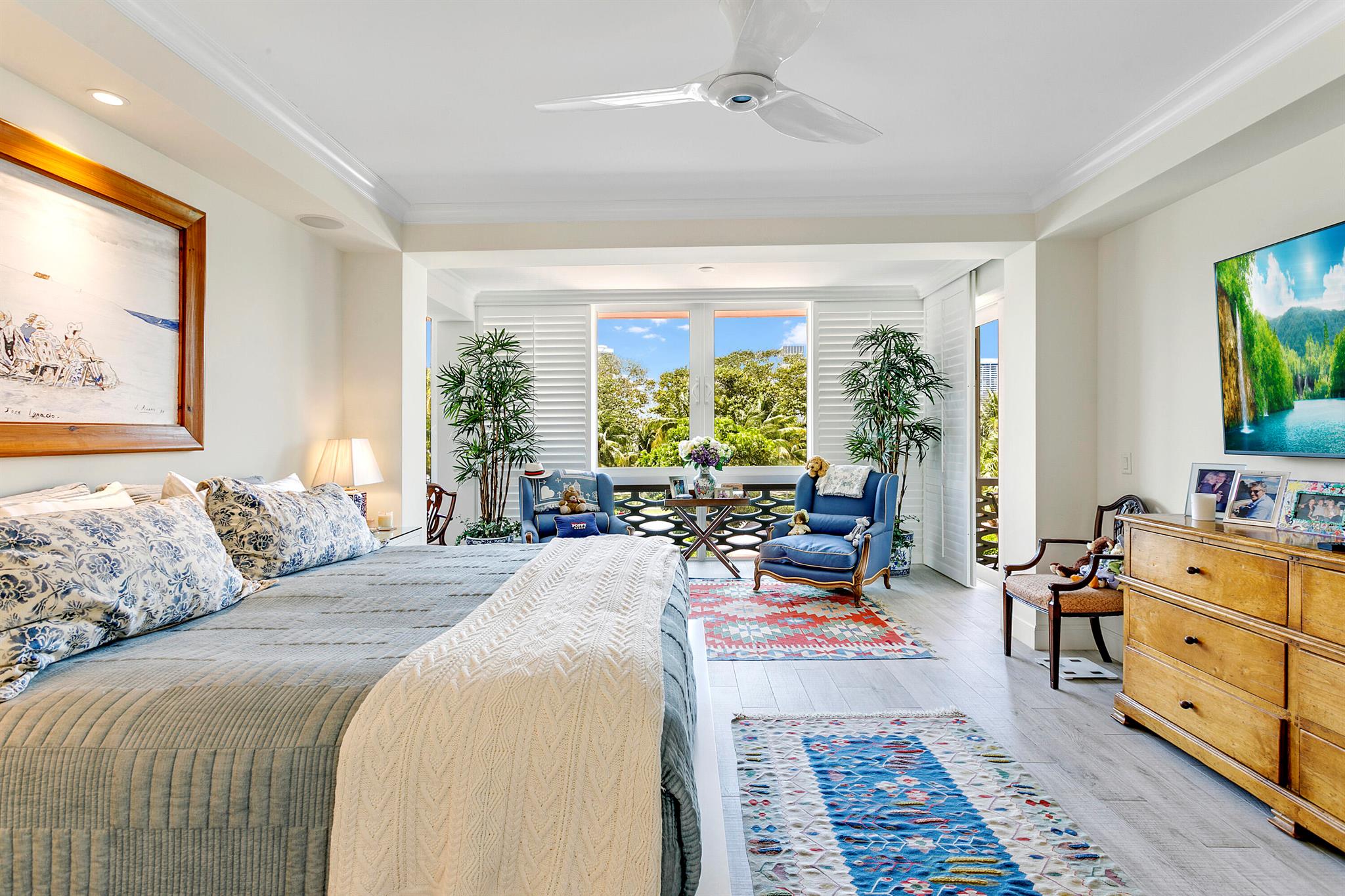 315 S Lake Dr #3f,Palm Beach, FL 33480