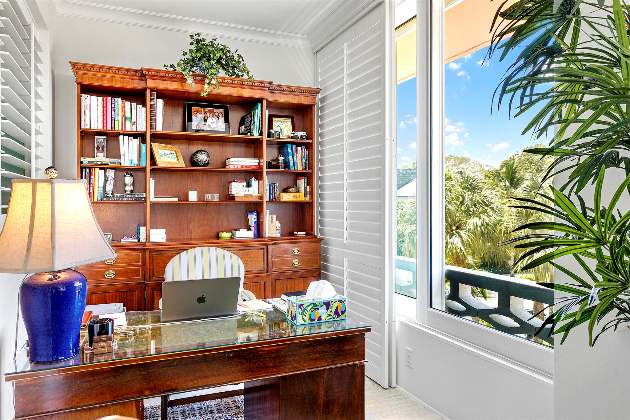 315 S Lake Dr #3f,Palm Beach, FL 33480