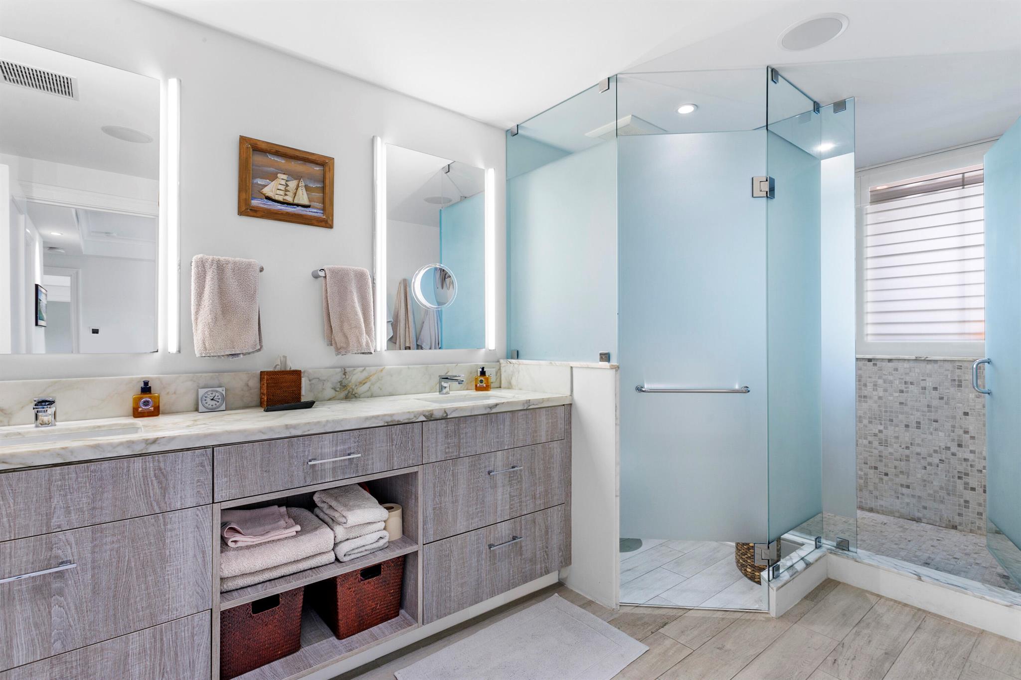 315 S Lake Dr #3f,Palm Beach, FL 33480