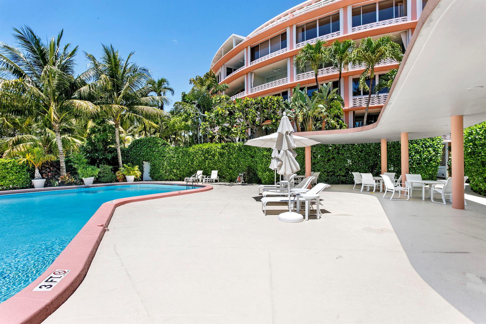 315 S Lake Dr #3f,Palm Beach, FL 33480