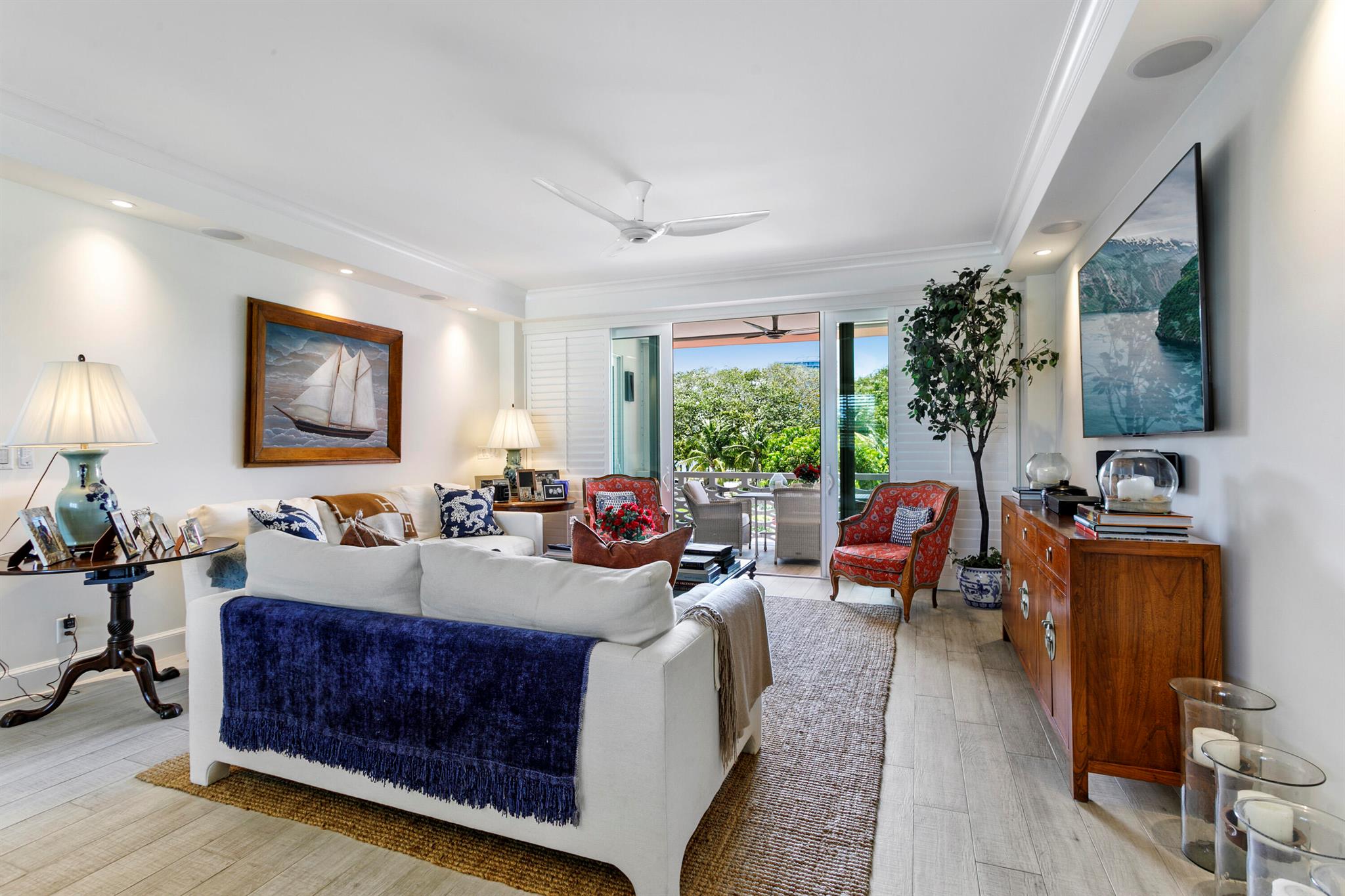 315 S Lake Dr #3f,Palm Beach, FL 33480