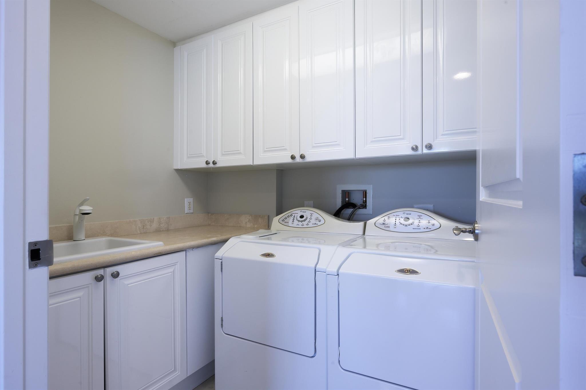 2700 N Ocean Dr #306b Riviera Beach, FL 33404