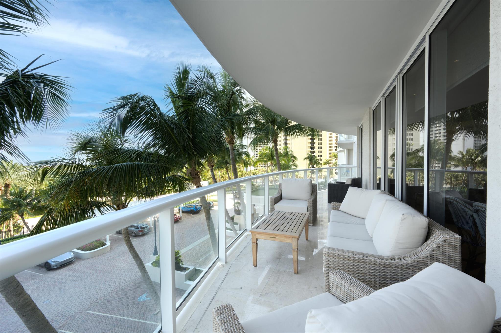 2700 N Ocean Dr #306b Riviera Beach, FL 33404