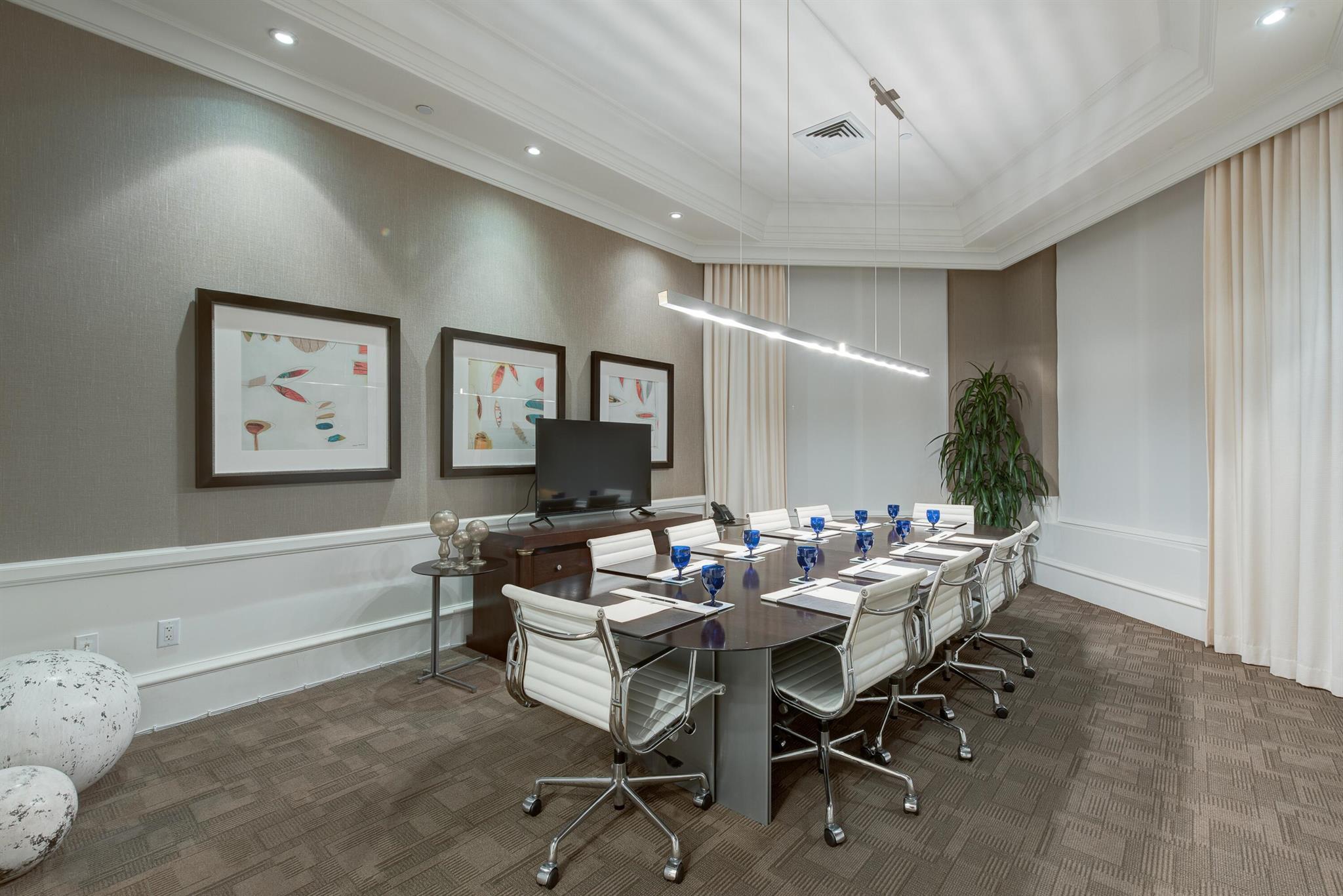 2700 N Ocean Dr #306b Riviera Beach, FL 33404