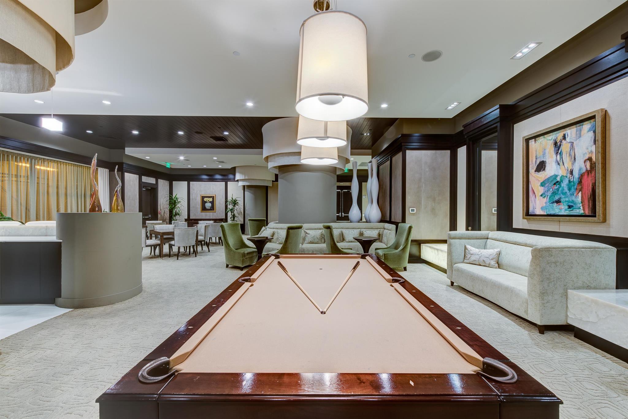 2700 N Ocean Dr #306b Riviera Beach, FL 33404