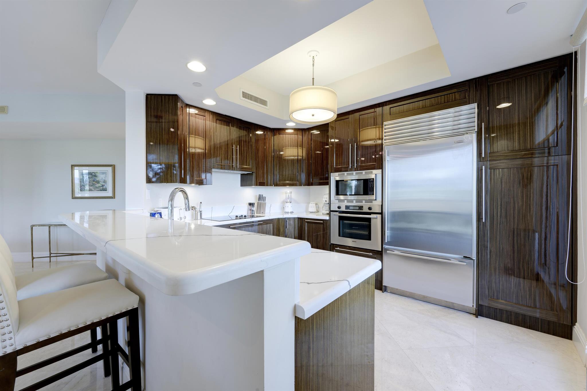 2700 N Ocean Dr #306b Riviera Beach, FL 33404