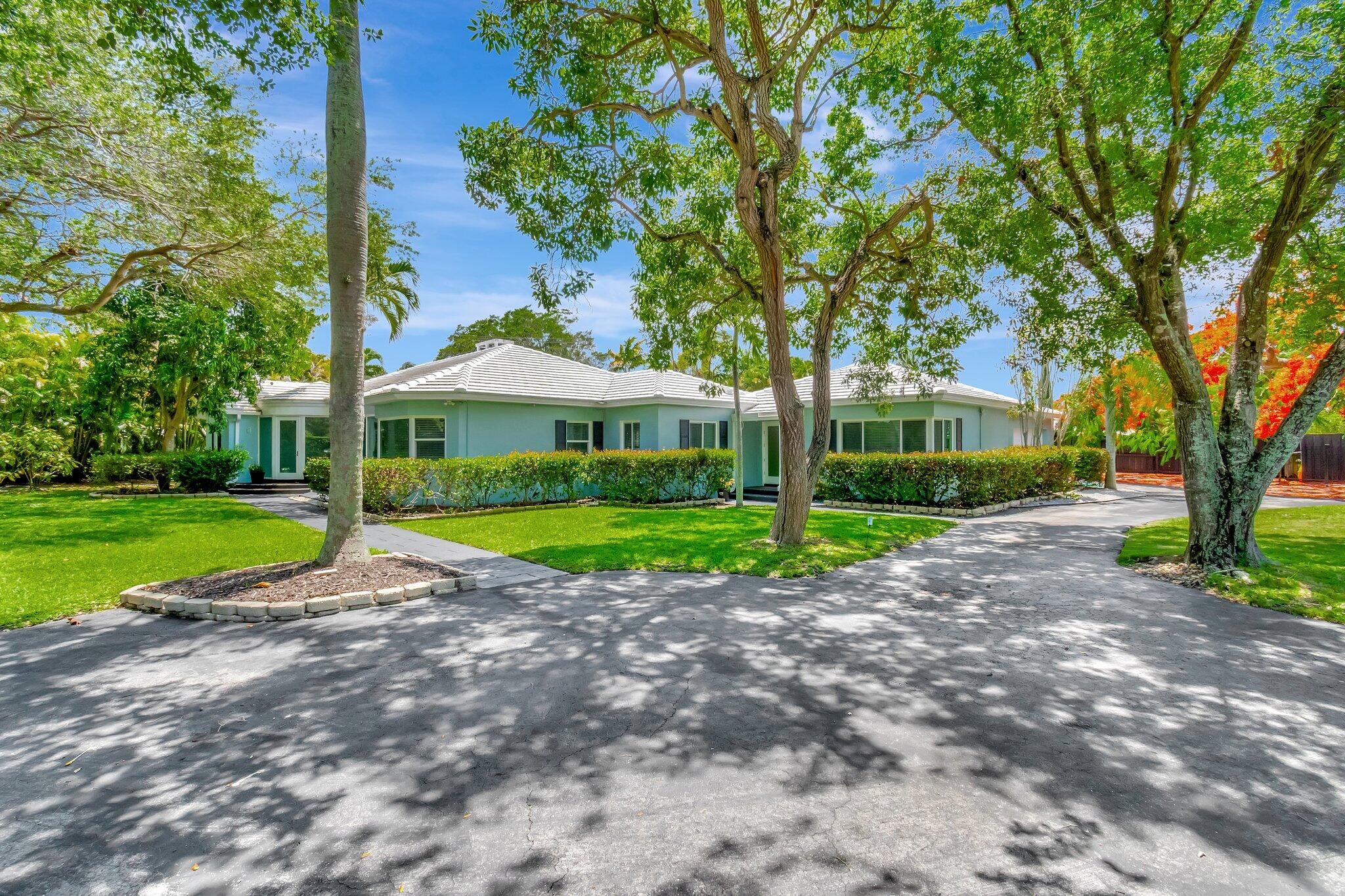 1220 N Swinton Ave,Delray Beach, FL 33444