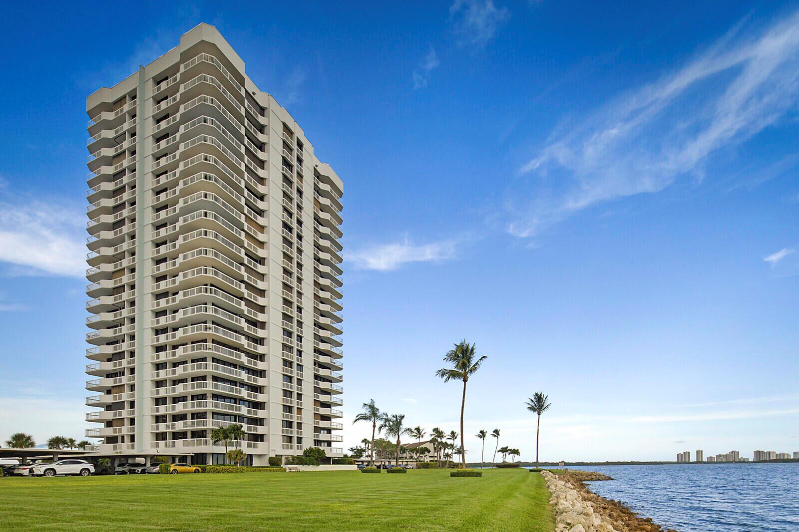 155 Lakeshore Dr Dr #2149