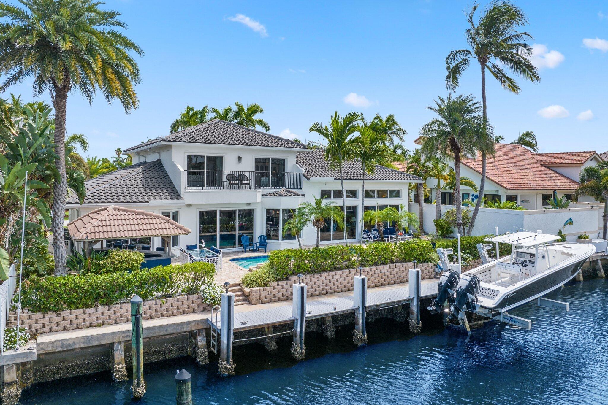 917 Iris Dr