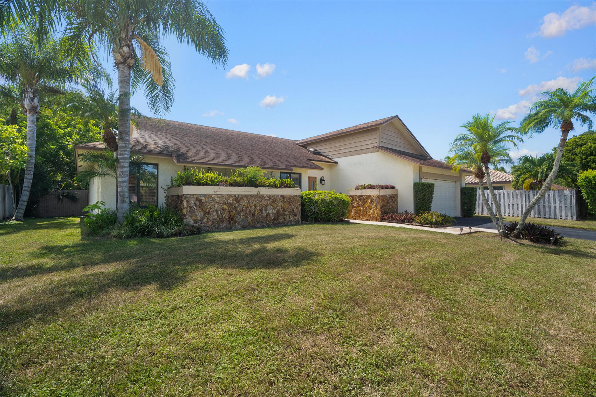 21465 Woodchuck Way