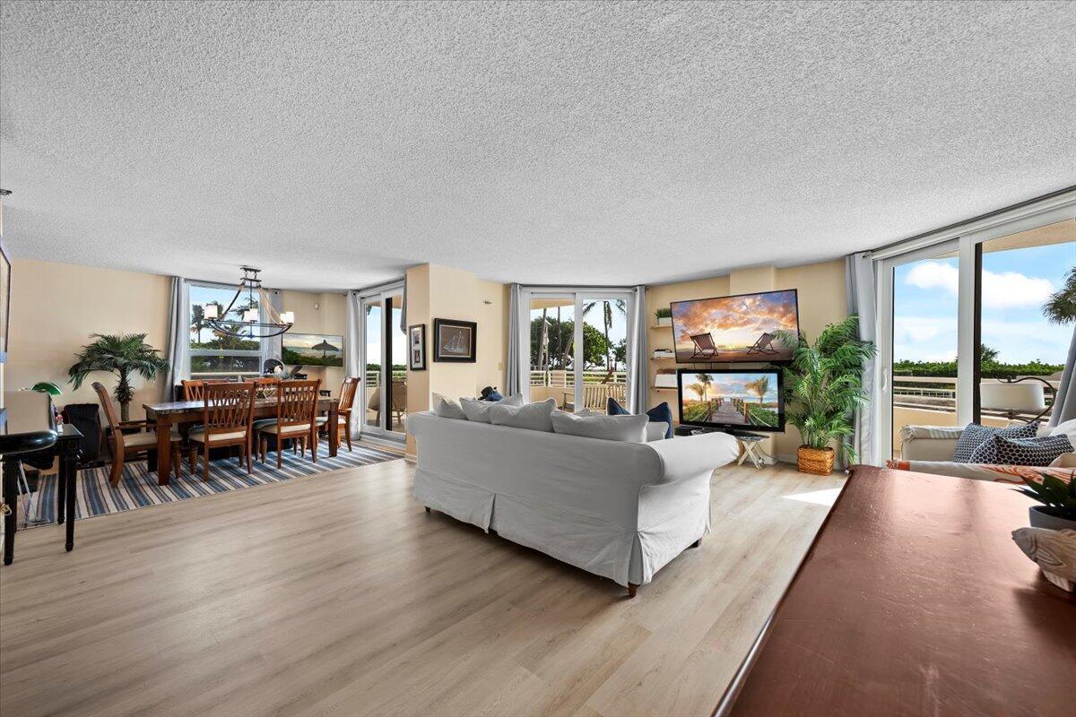 176 Helios Dr #106 Jupiter, FL 33477