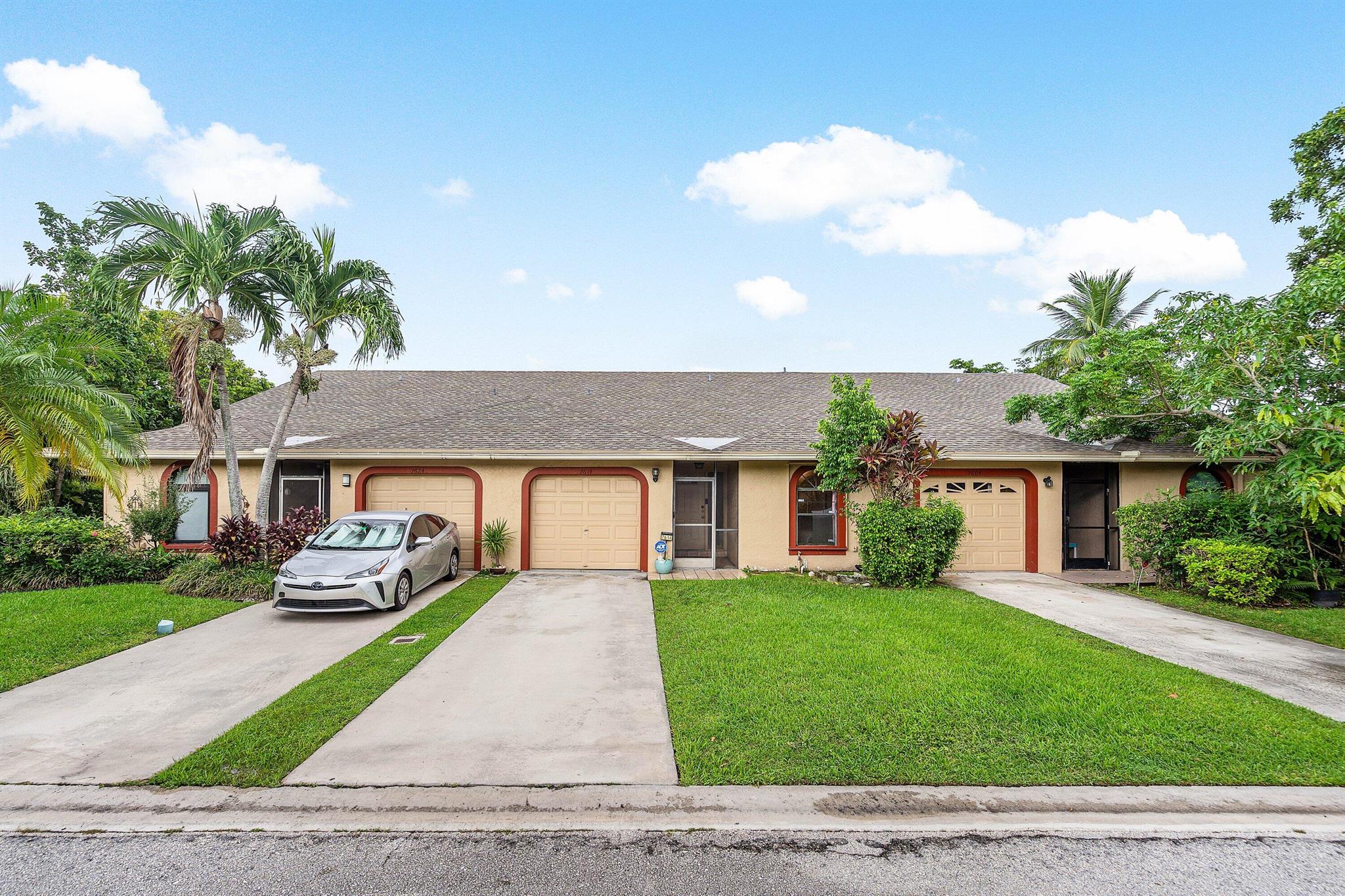 7614 NW 99th Ave