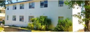 634 11th St #3