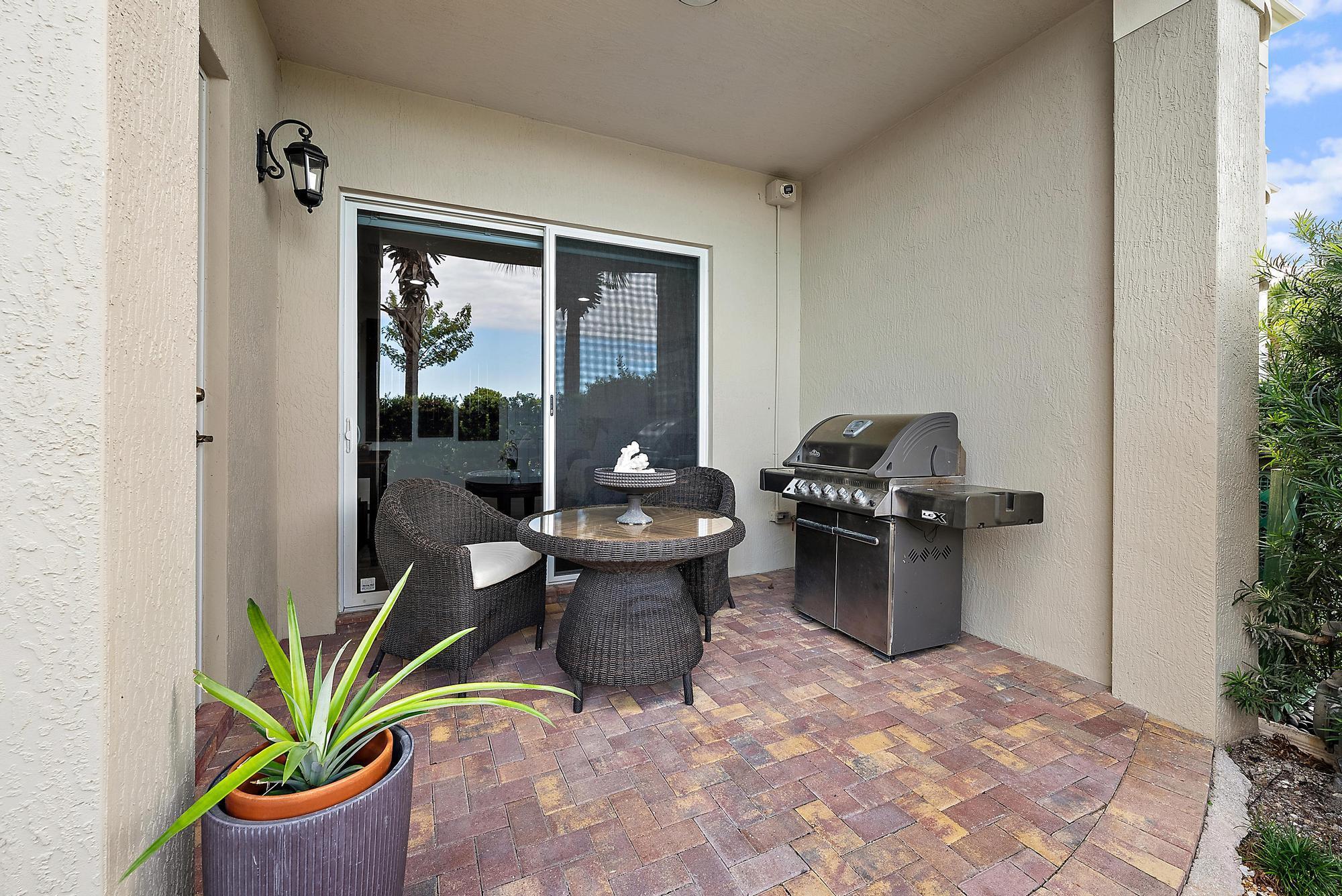 138 Tierra Ln #6 Jupiter, FL 33477