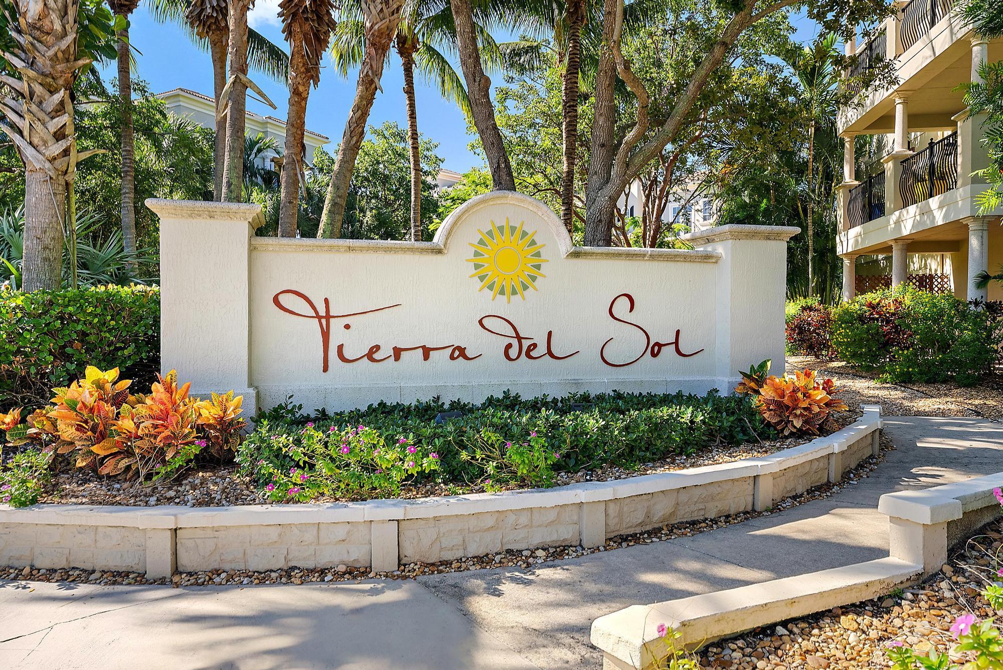 138 Tierra Ln #6 Jupiter, FL 33477