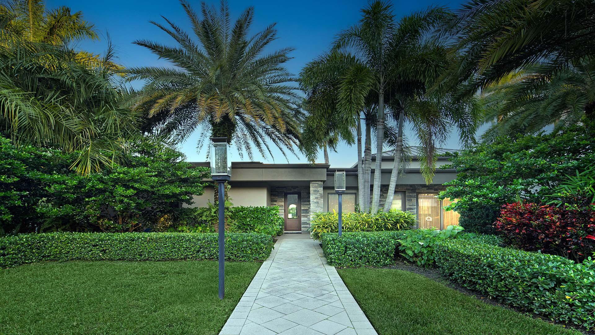 1600 SW 15th Ave Fort Lauderdale, FL 33312