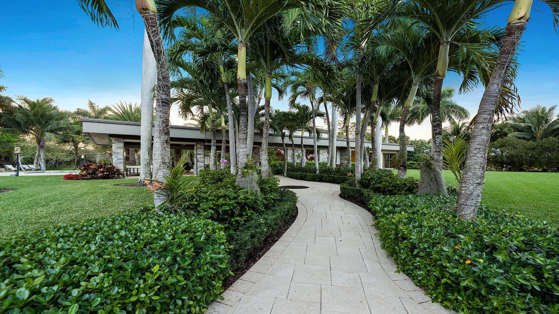 1600 SW 15th Ave Fort Lauderdale, FL 33312