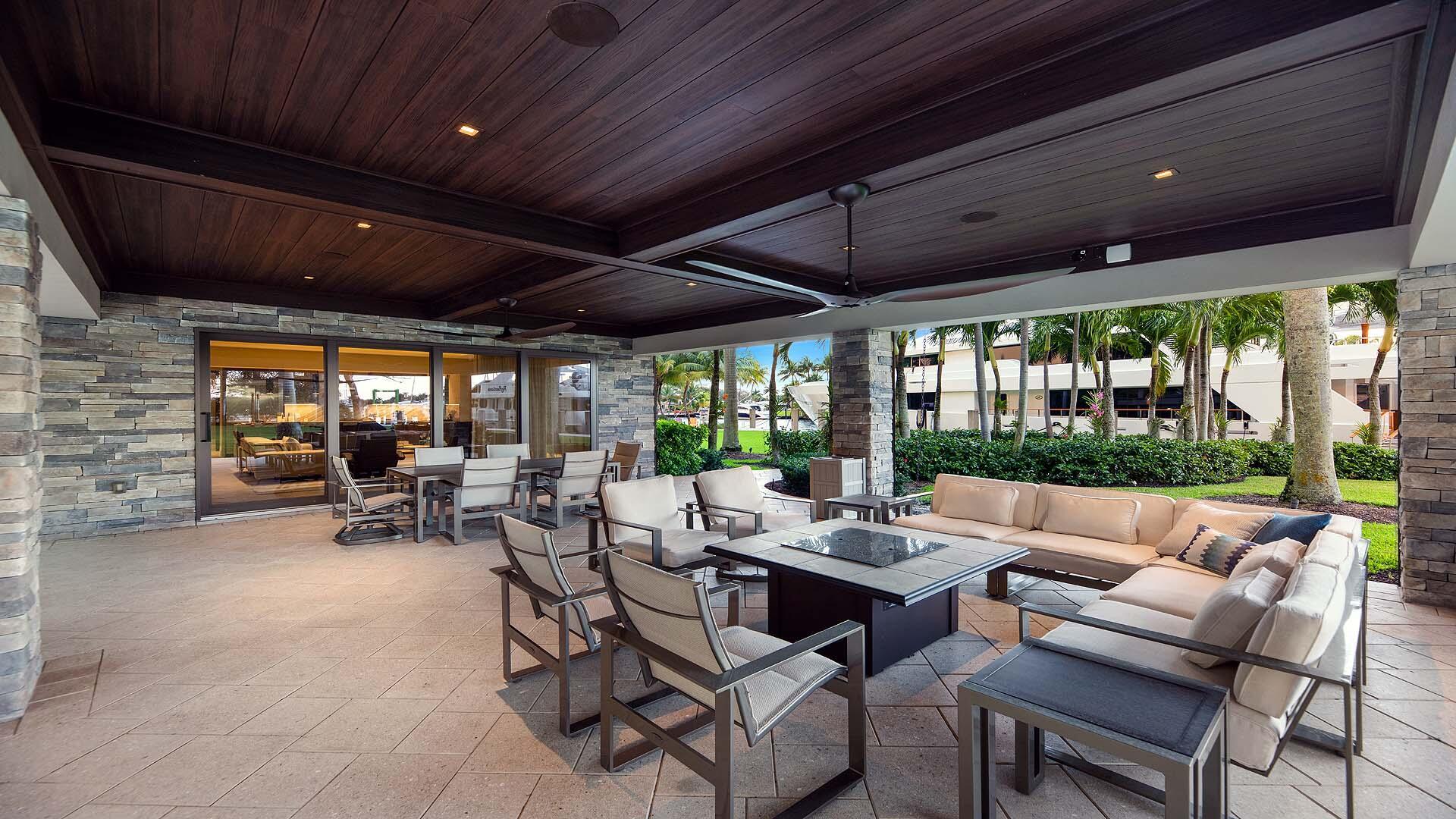 1600 SW 15th Ave Fort Lauderdale, FL 33312