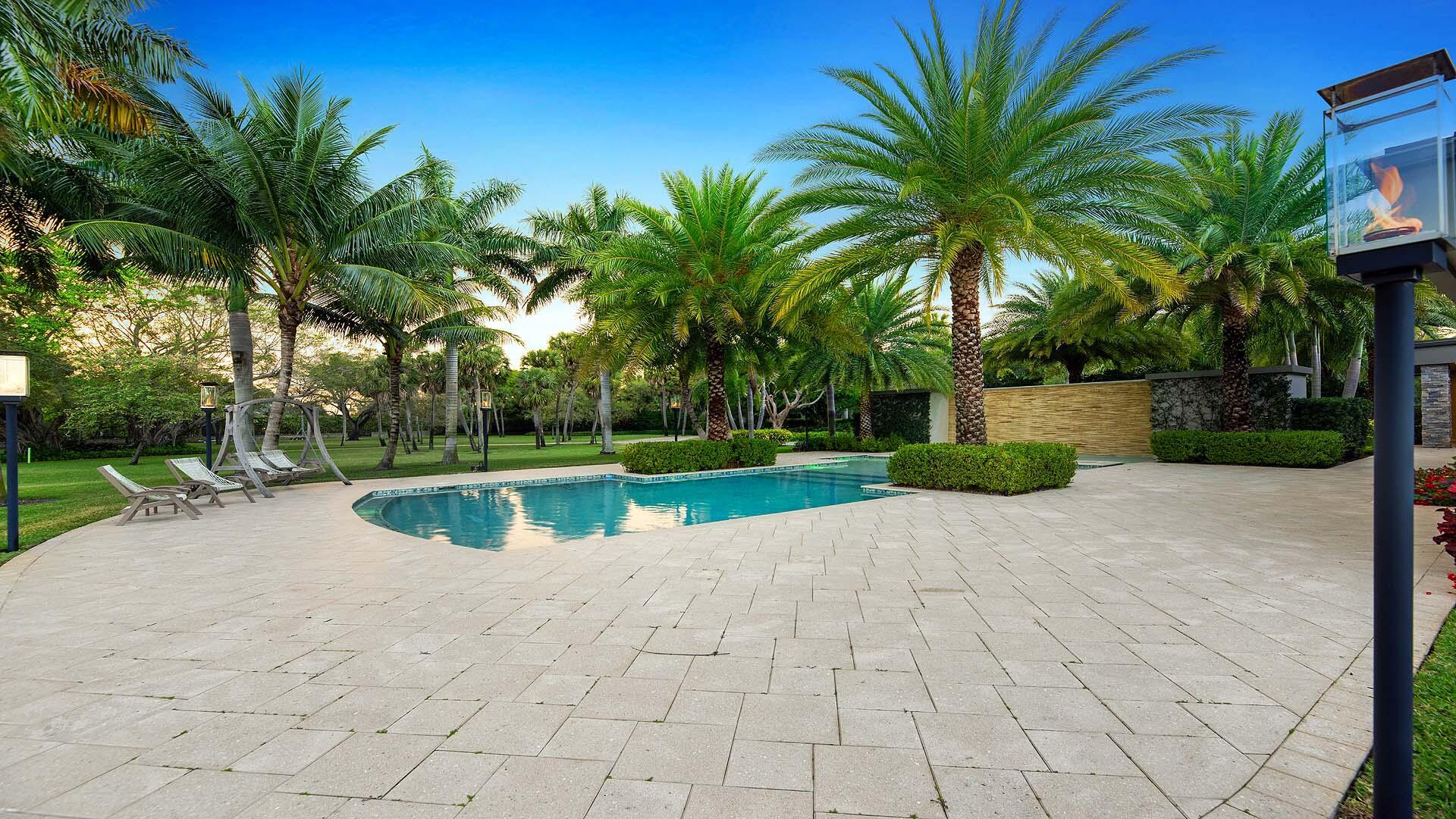 1600 SW 15th Ave Fort Lauderdale, FL 33312