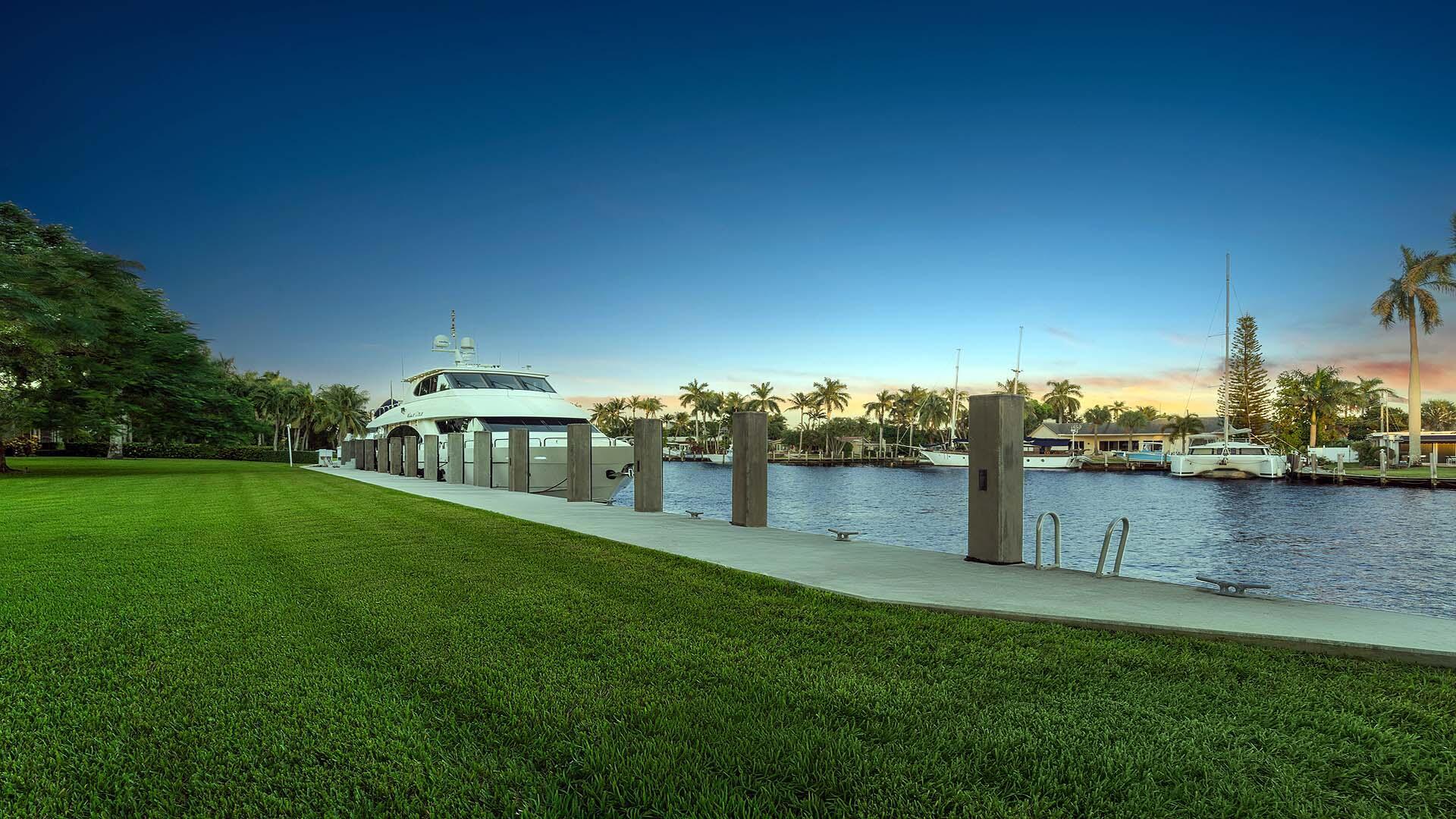 1600 SW 15th Ave Fort Lauderdale, FL 33312