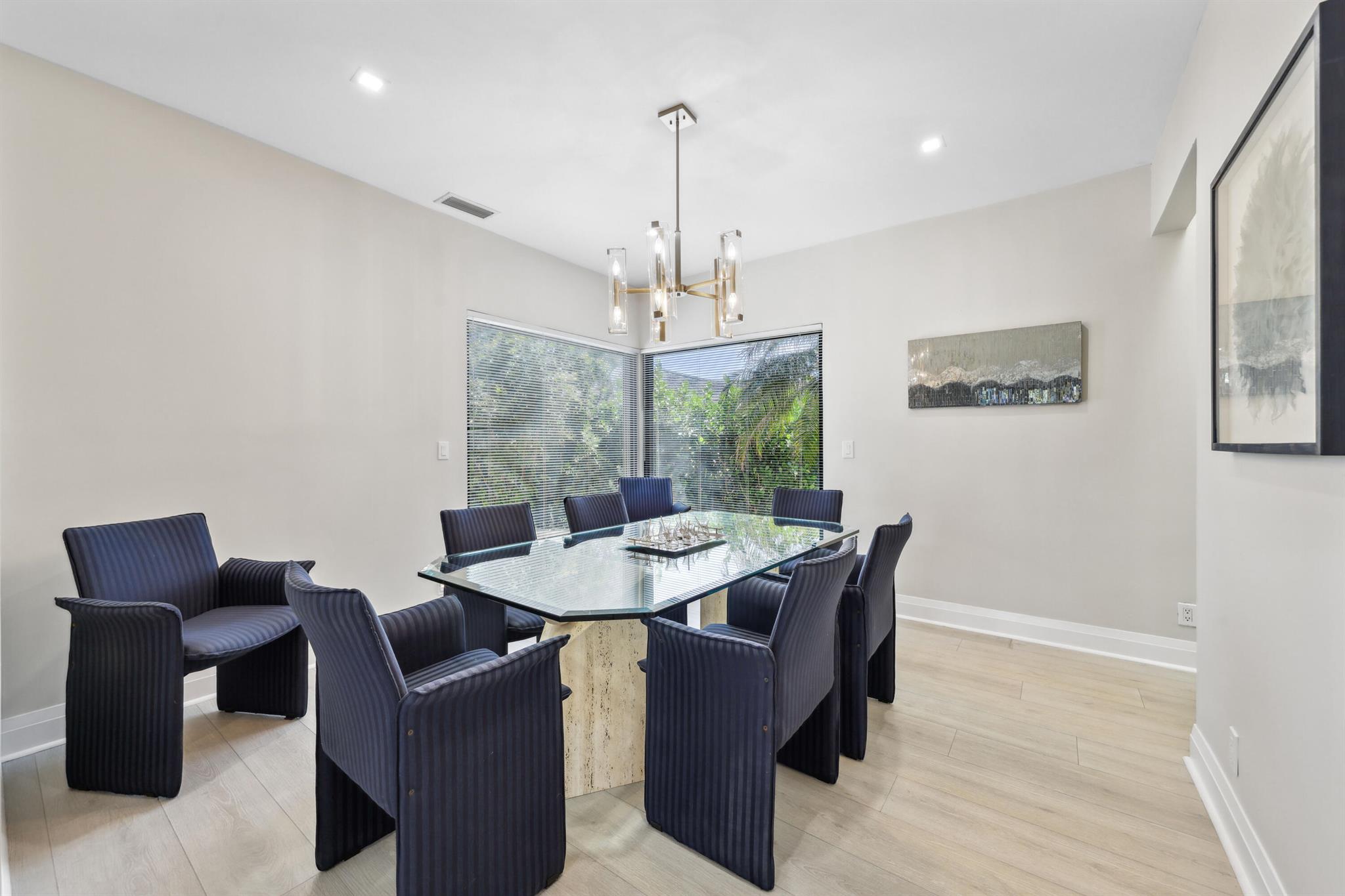 125 Marlin Dr Ocean Ridge, FL 33435