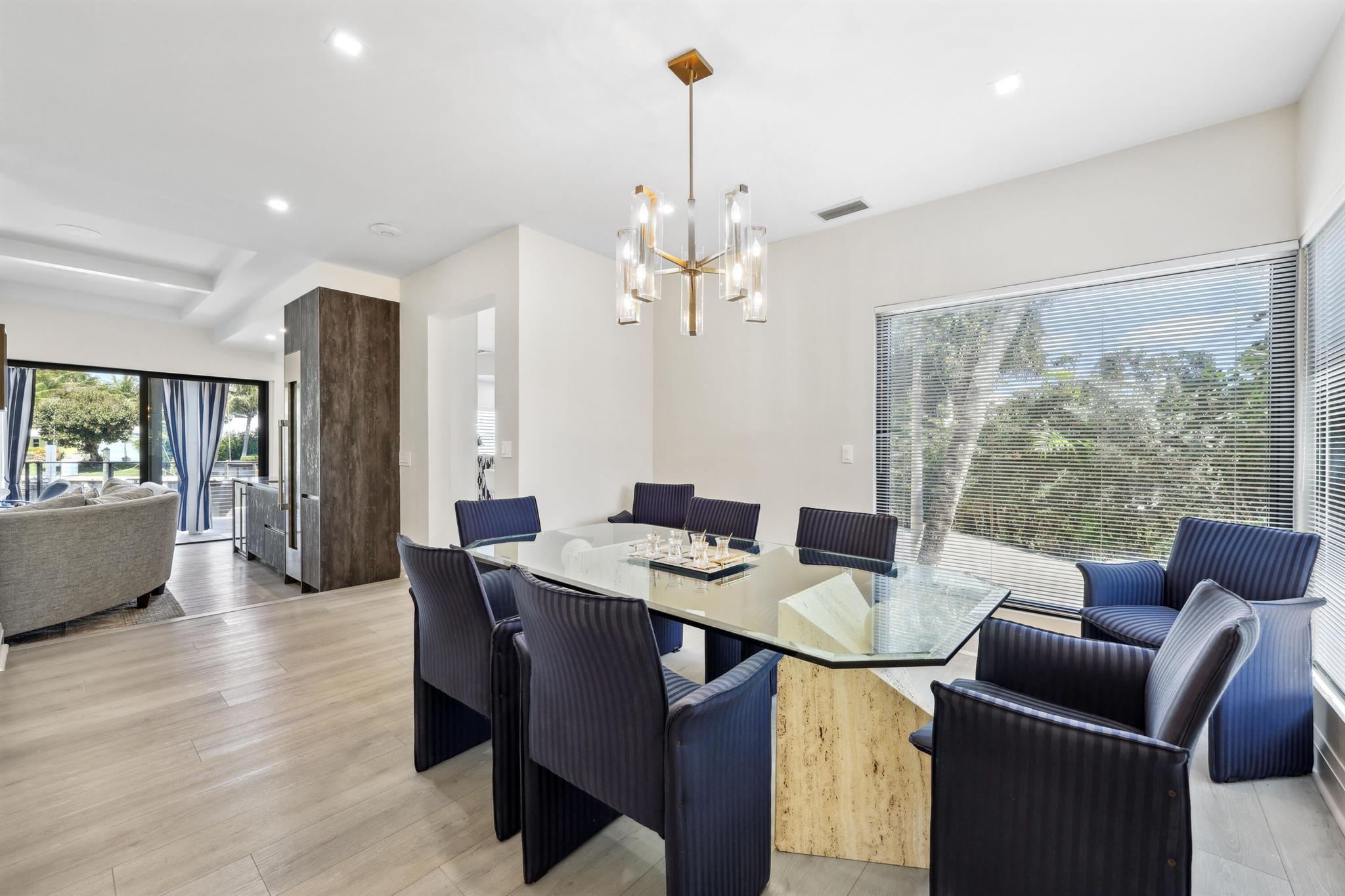 125 Marlin Dr Ocean Ridge, FL 33435