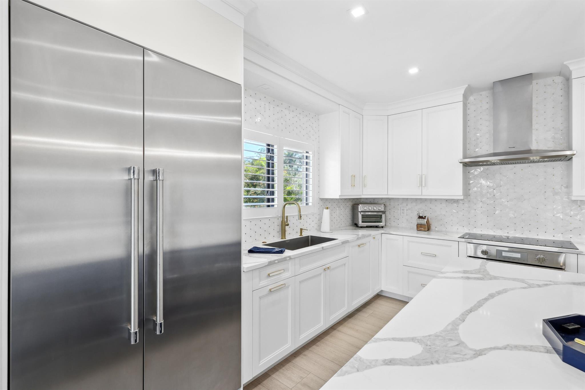 125 Marlin Dr Ocean Ridge, FL 33435