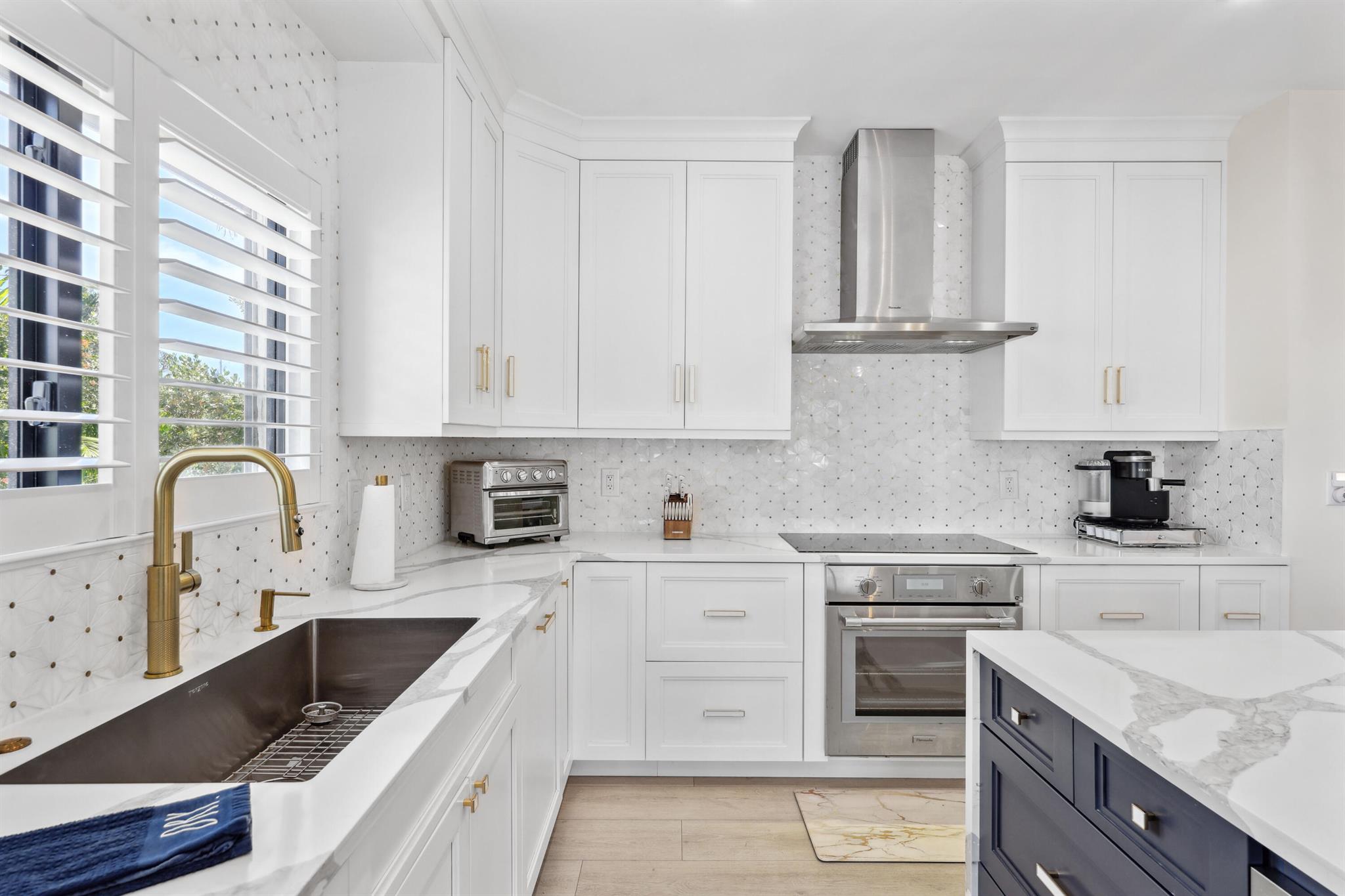 125 Marlin Dr Ocean Ridge, FL 33435