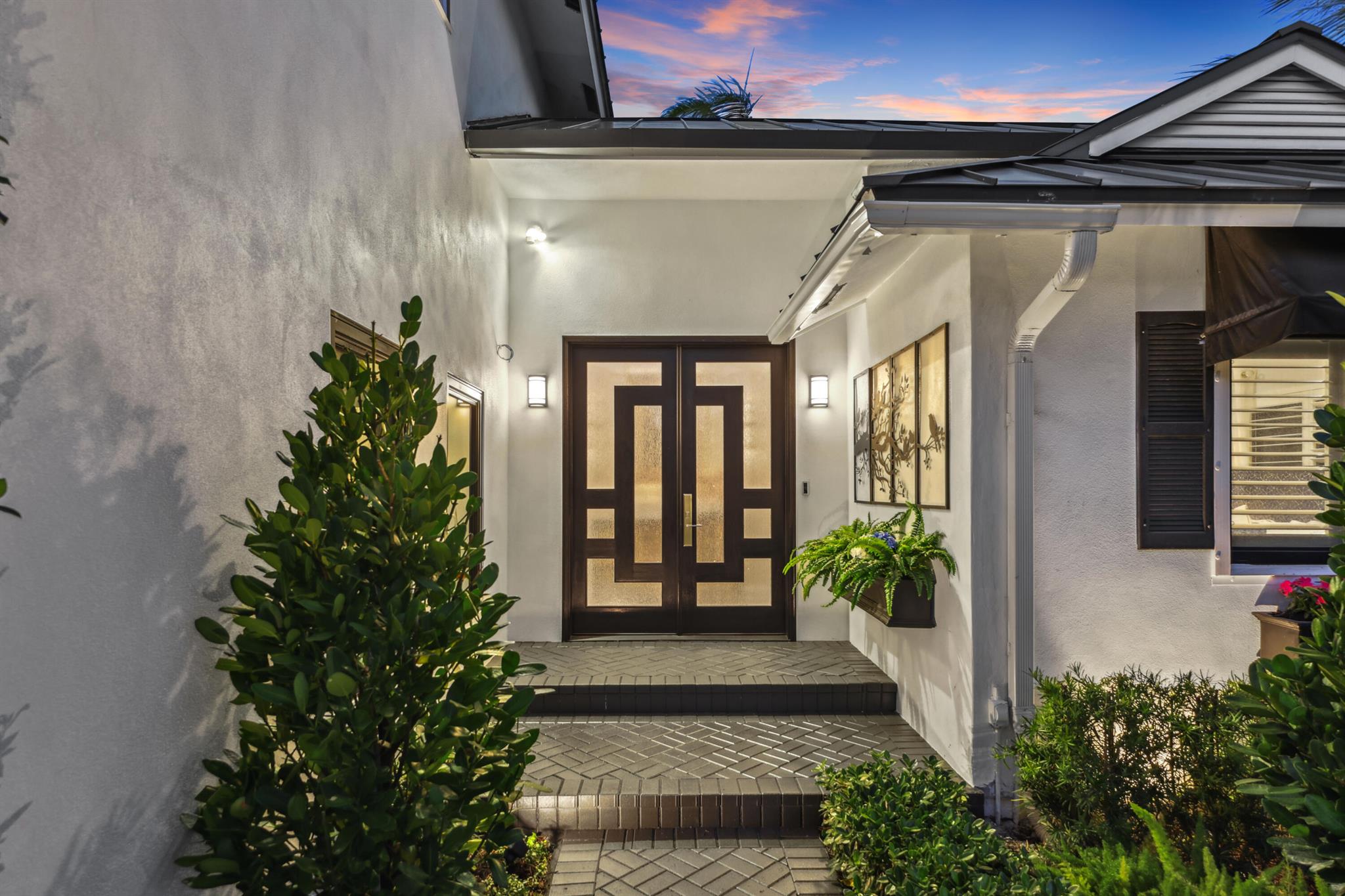 125 Marlin Dr Ocean Ridge, FL 33435