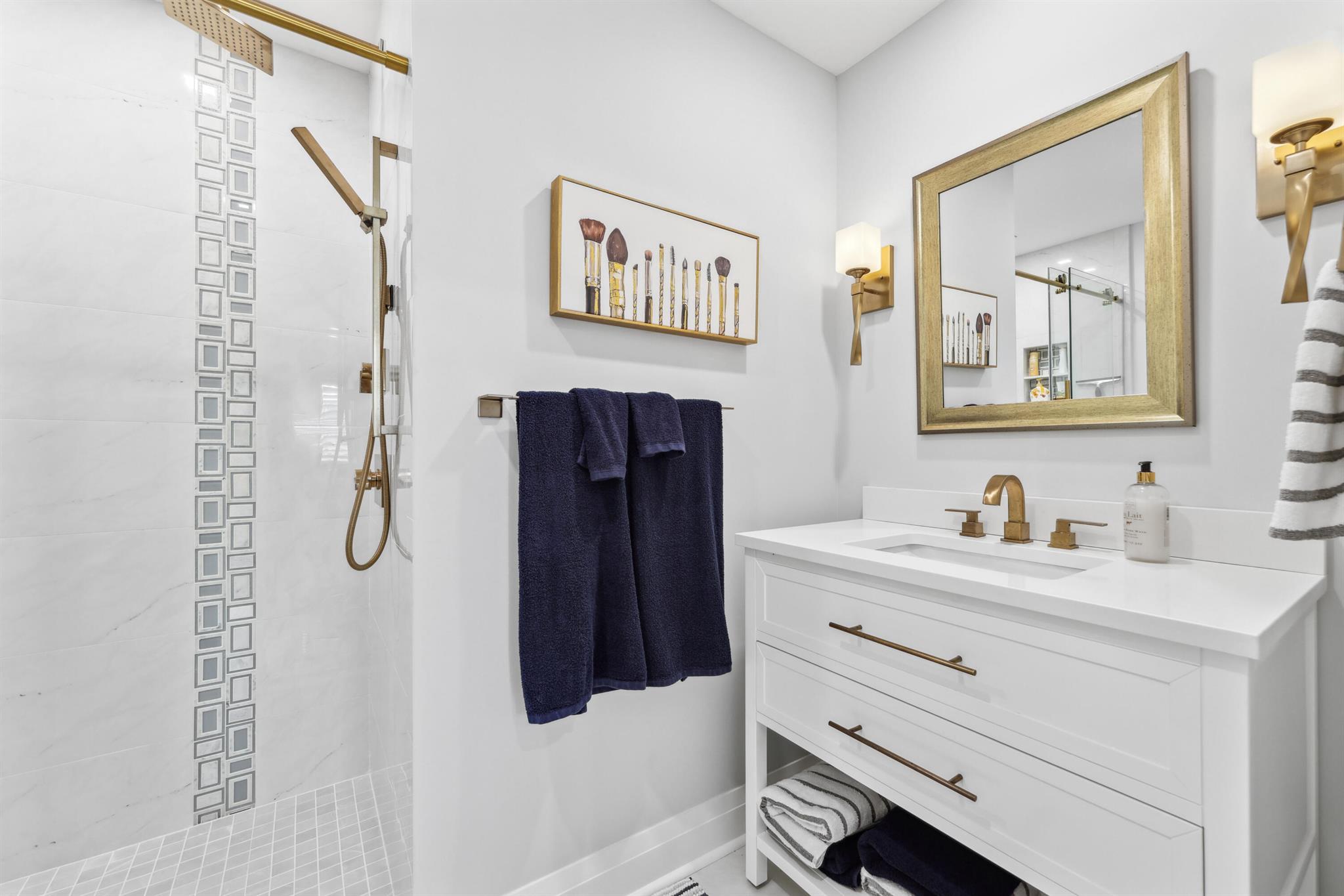 125 Marlin Dr Ocean Ridge, FL 33435