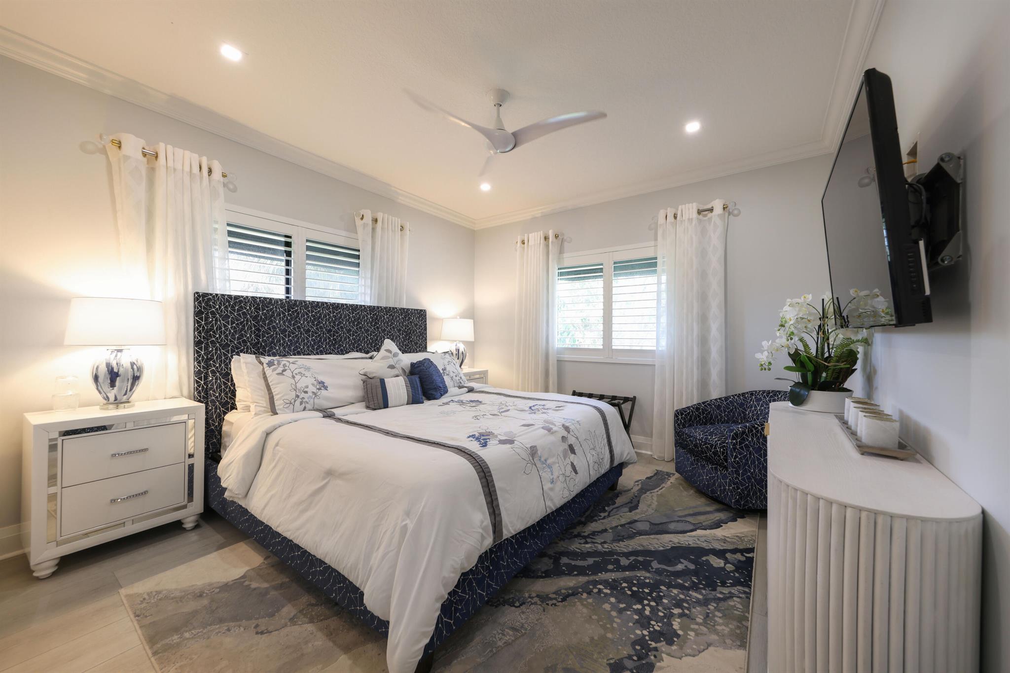 125 Marlin Dr Ocean Ridge, FL 33435