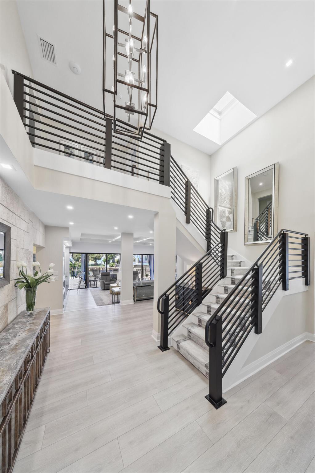 125 Marlin Dr Ocean Ridge, FL 33435