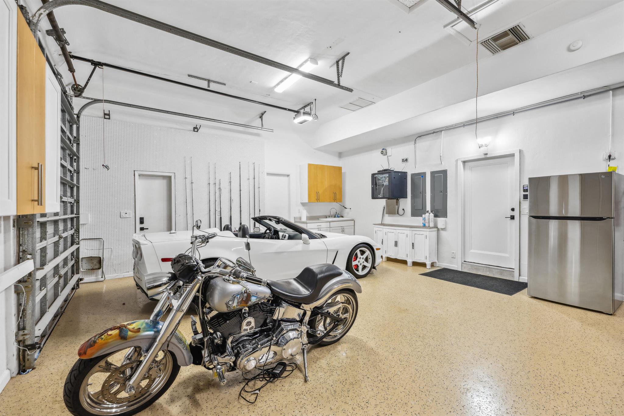 125 Marlin Dr Ocean Ridge, FL 33435