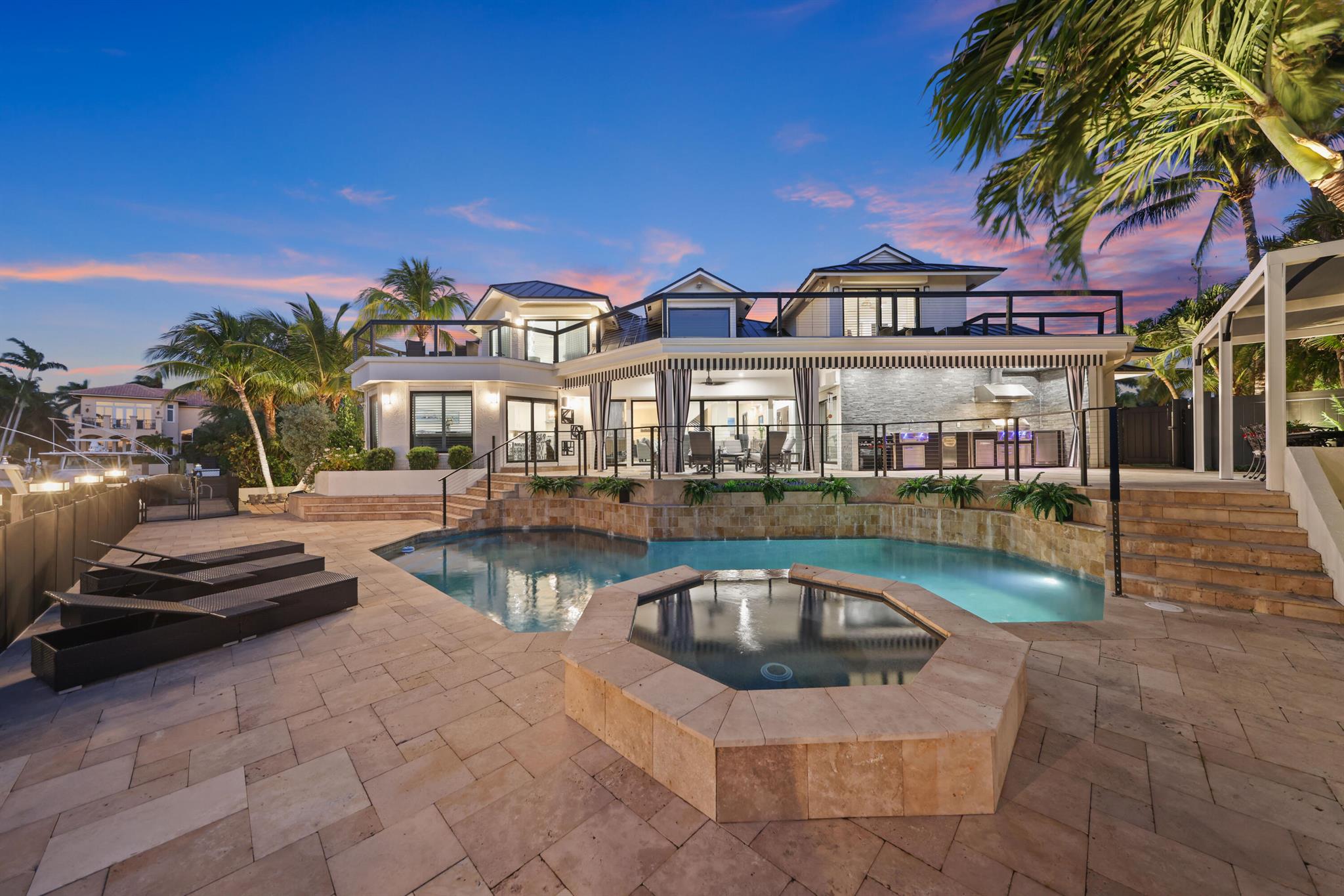 125 Marlin Dr Ocean Ridge, FL 33435