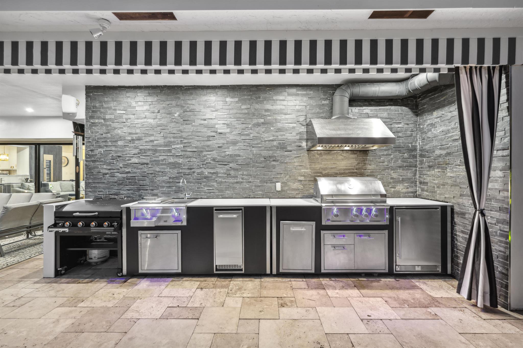 125 Marlin Dr Ocean Ridge, FL 33435