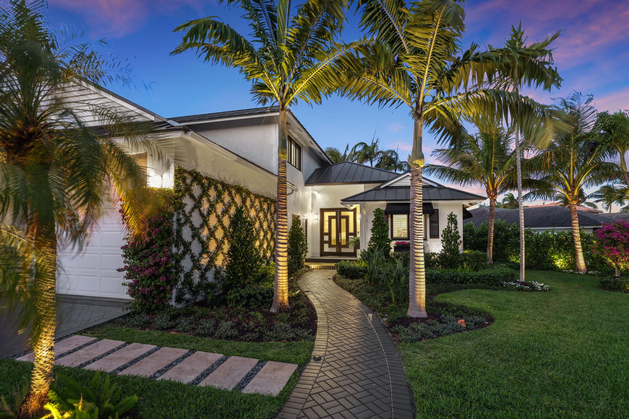 125 Marlin Dr Ocean Ridge, FL 33435