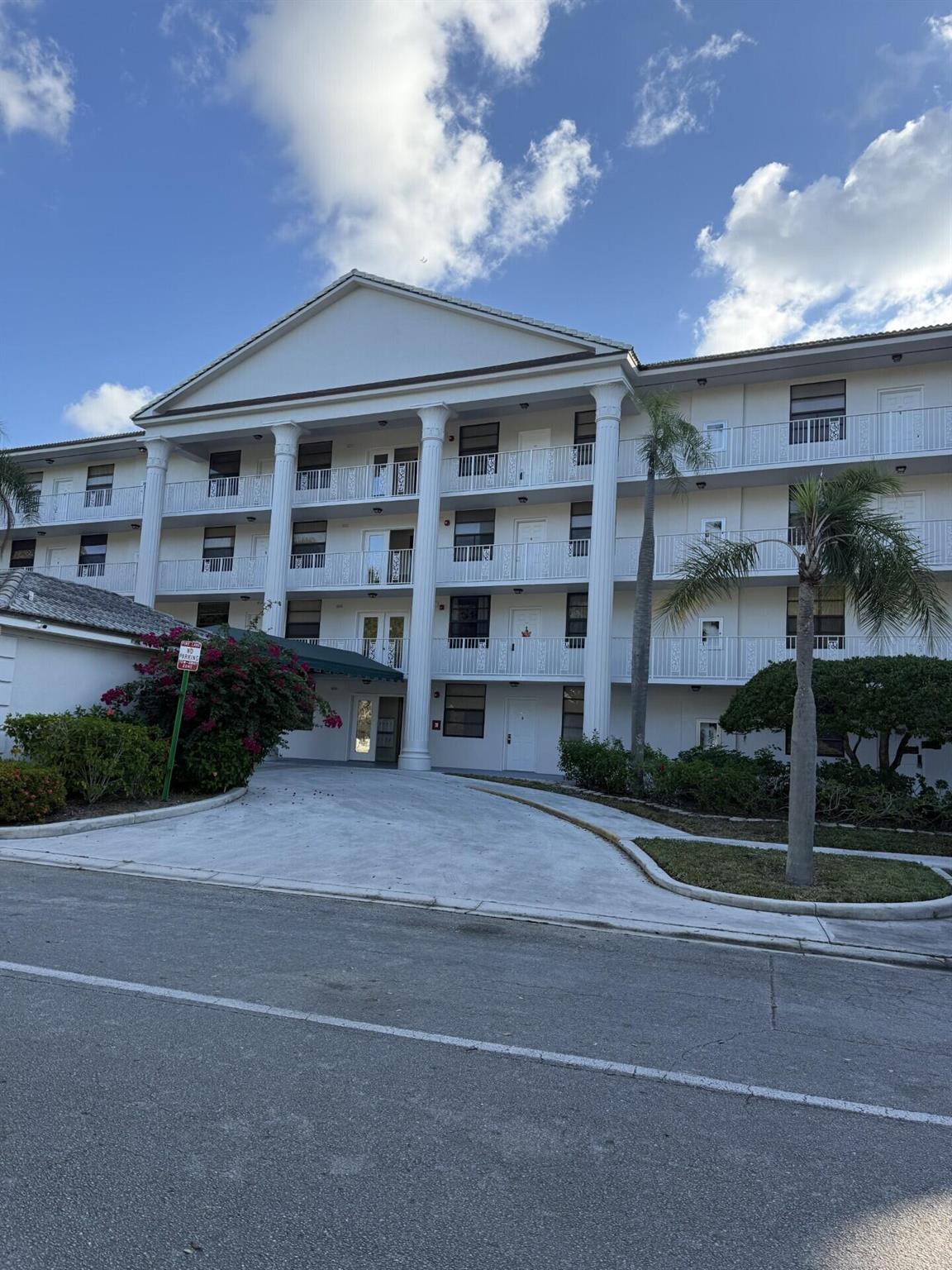 3710 Whitehall Dr #401