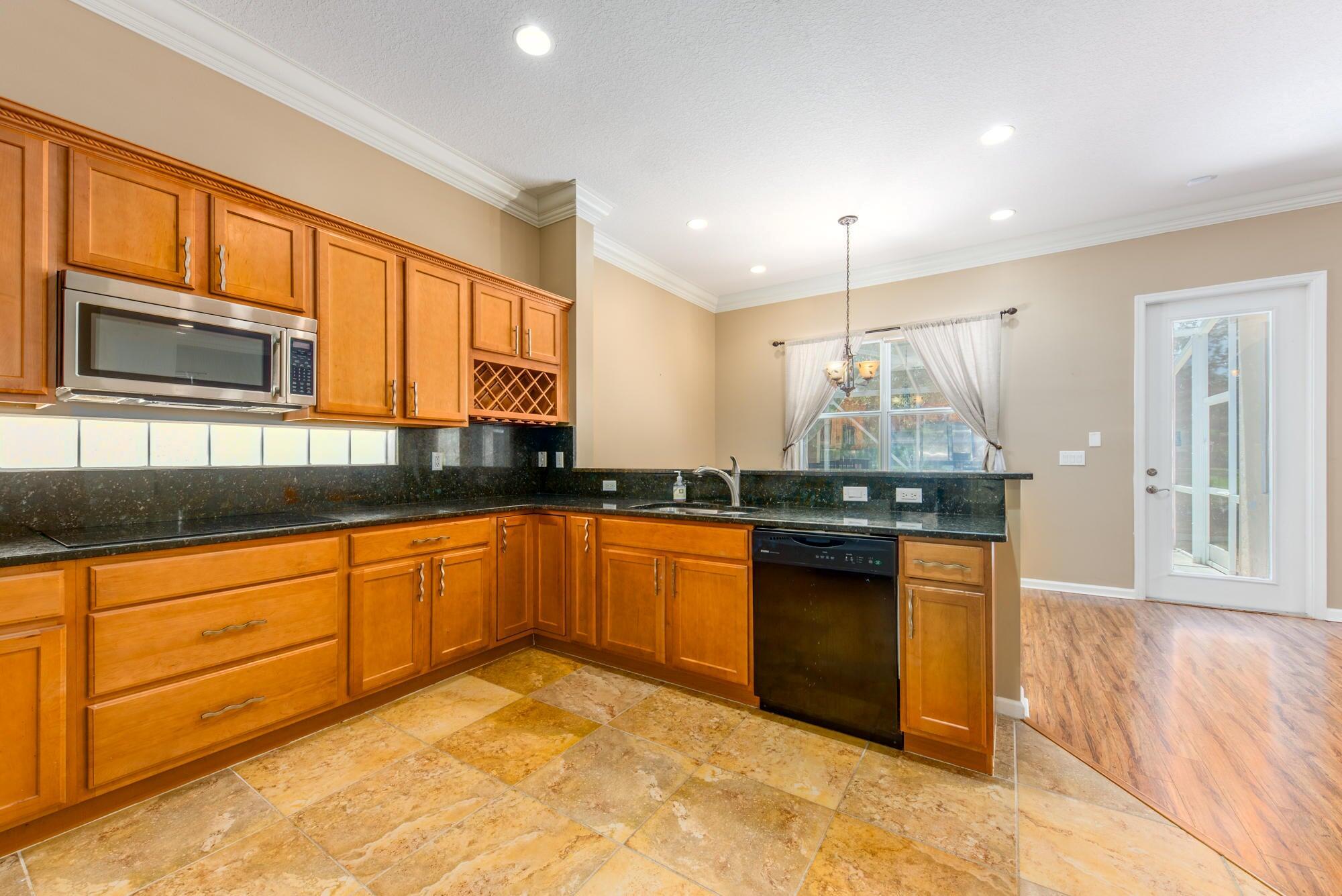 1088 Grove Park Cir Boynton Beach, FL 33436