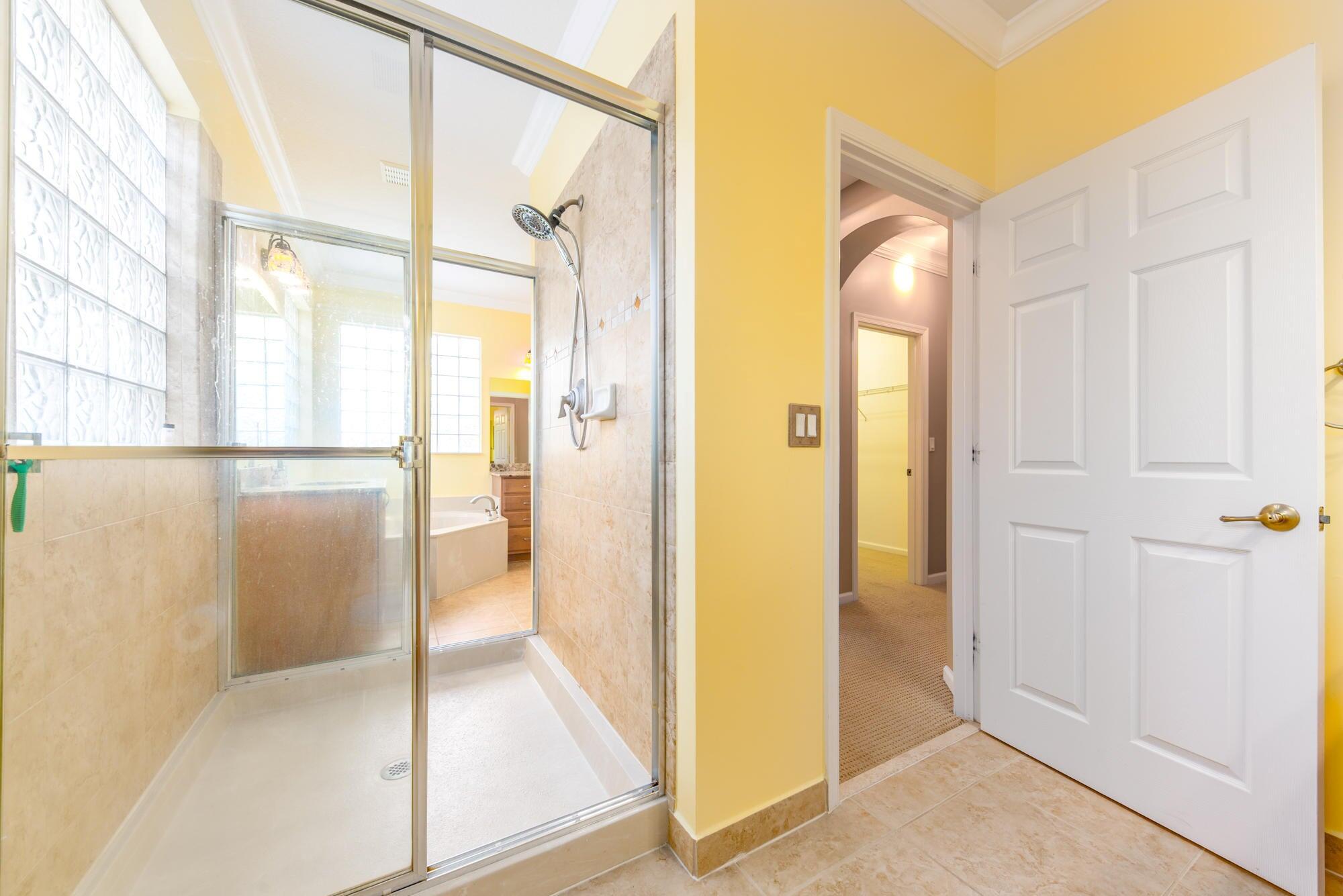 1088 Grove Park Cir Boynton Beach, FL 33436